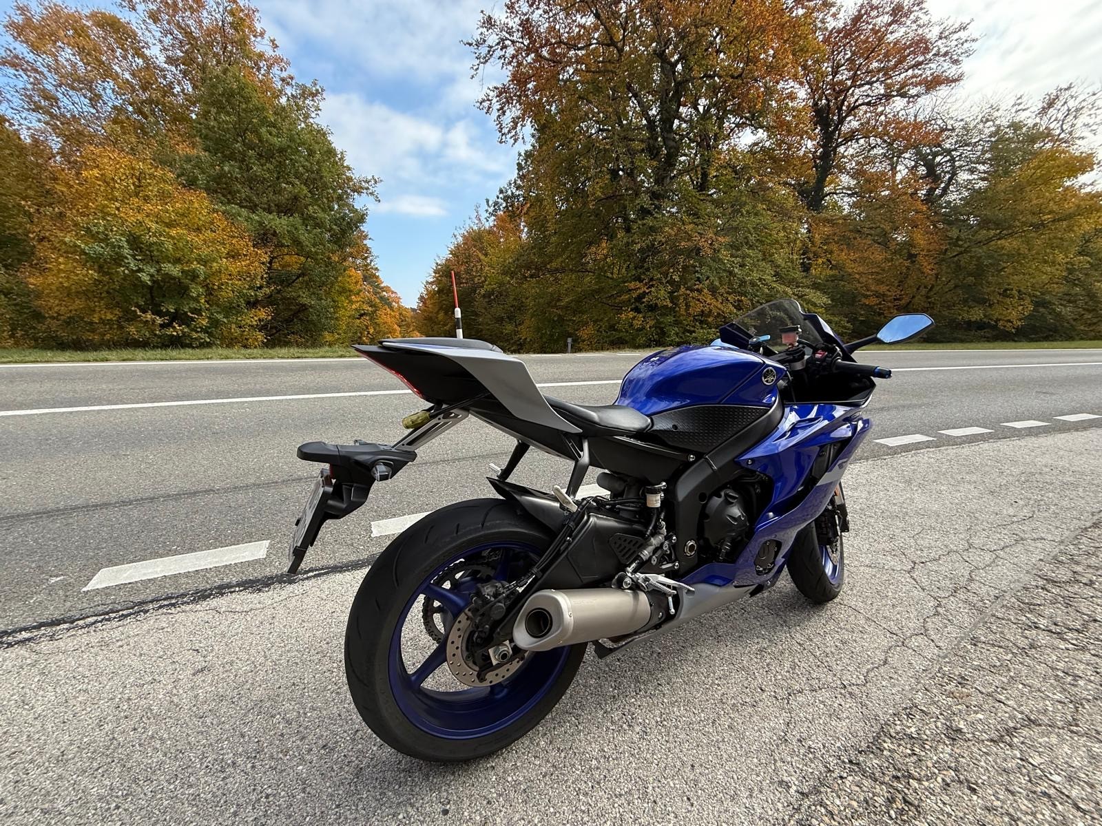 YAMAHA YZF-R6-image-5
