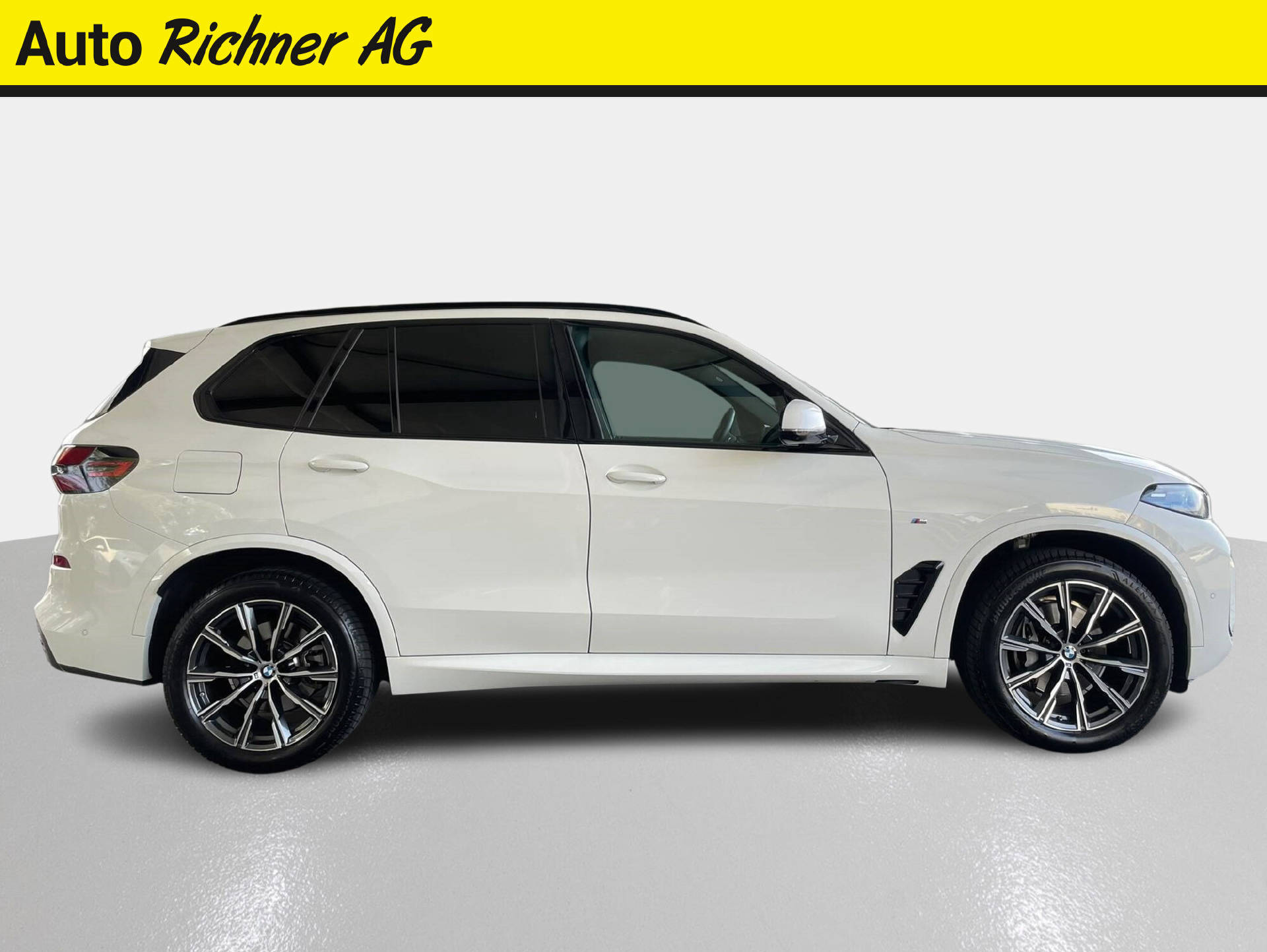 BMW X5 30d xDrive SAG-showroom-element-2