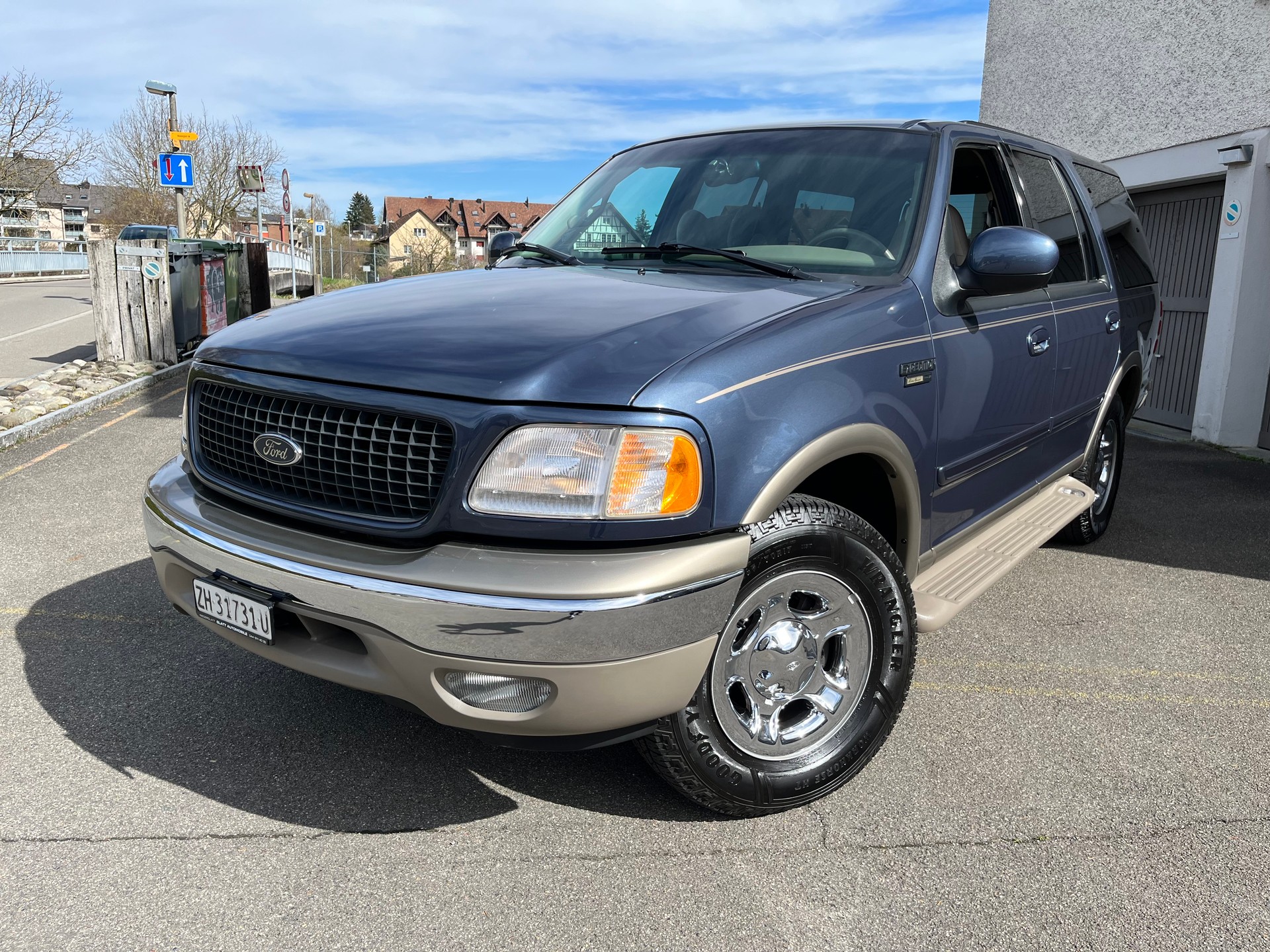 FORD Expedition 5.4 Triton Eddie Bauer Edition 4x4 * ZEITKAPSEL FAHRZEUG - 1.HAND *