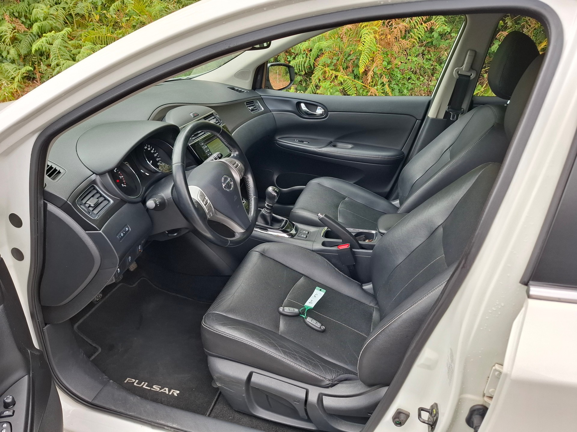 NISSAN Pulsar 1.2 DIG-T tekna-showroom-element-3