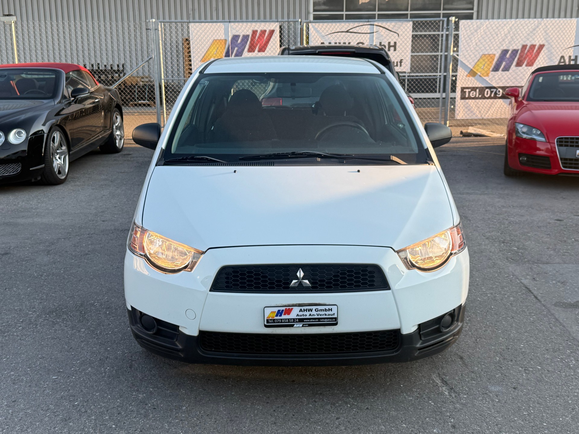 MITSUBISHI Colt 1.1 12V Super Jubilé / Frisch ab MFK 01.06.2026 / ab Service 02.2026 / 1.Hand-image-1