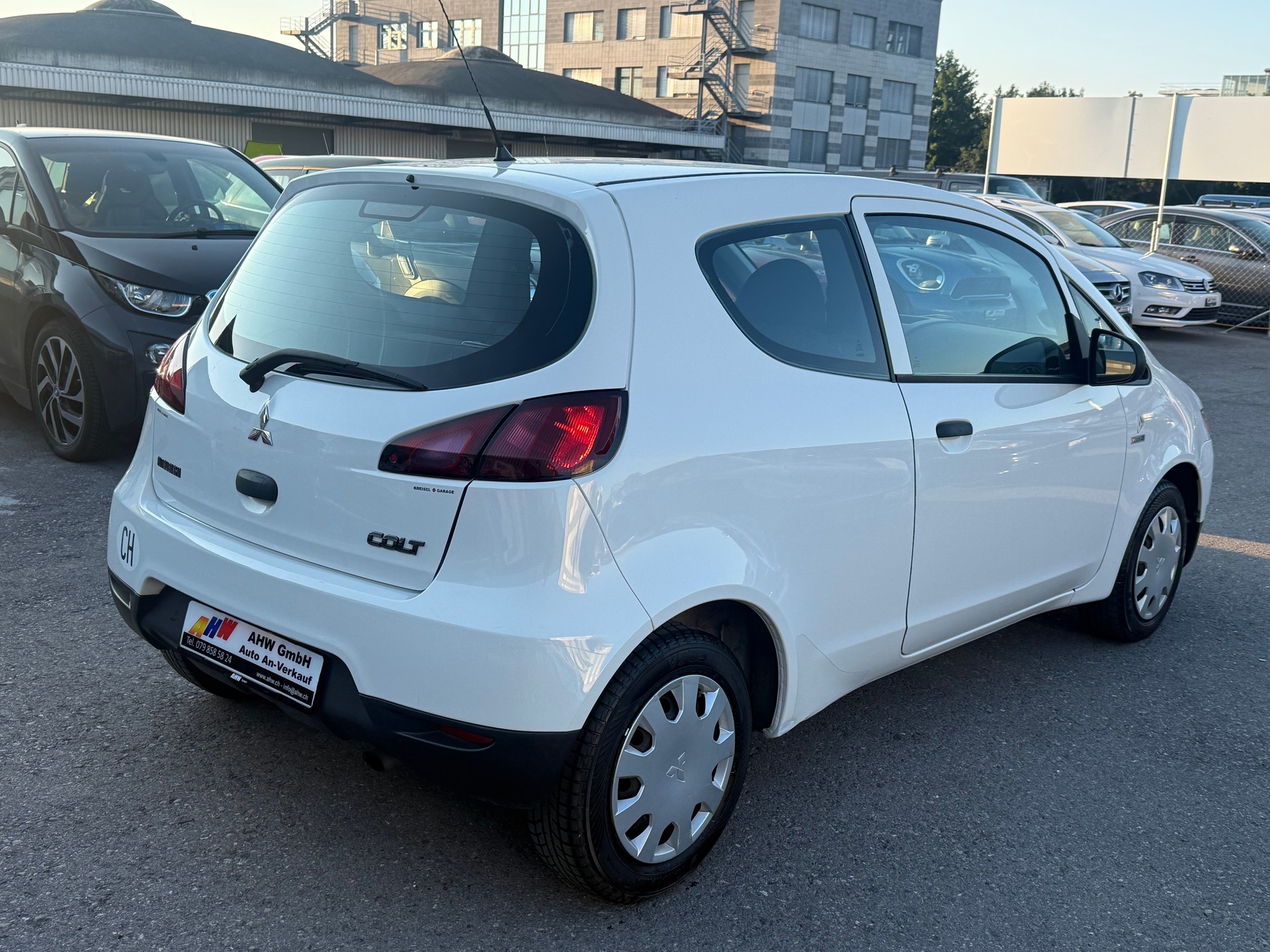 MITSUBISHI Colt 1.1 12V Super Jubilé / Frisch ab MFK 01.06.2026 / ab Service 02.2026 / 1.Hand-image-3