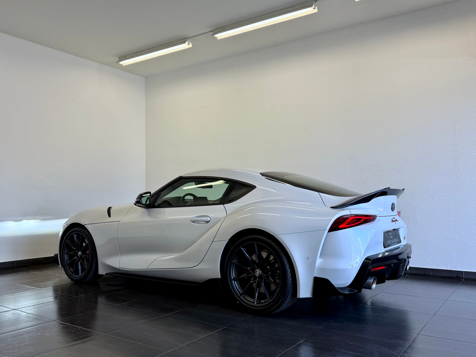 TOYOTA Supra GR 3.0i Turbo Race-image-6