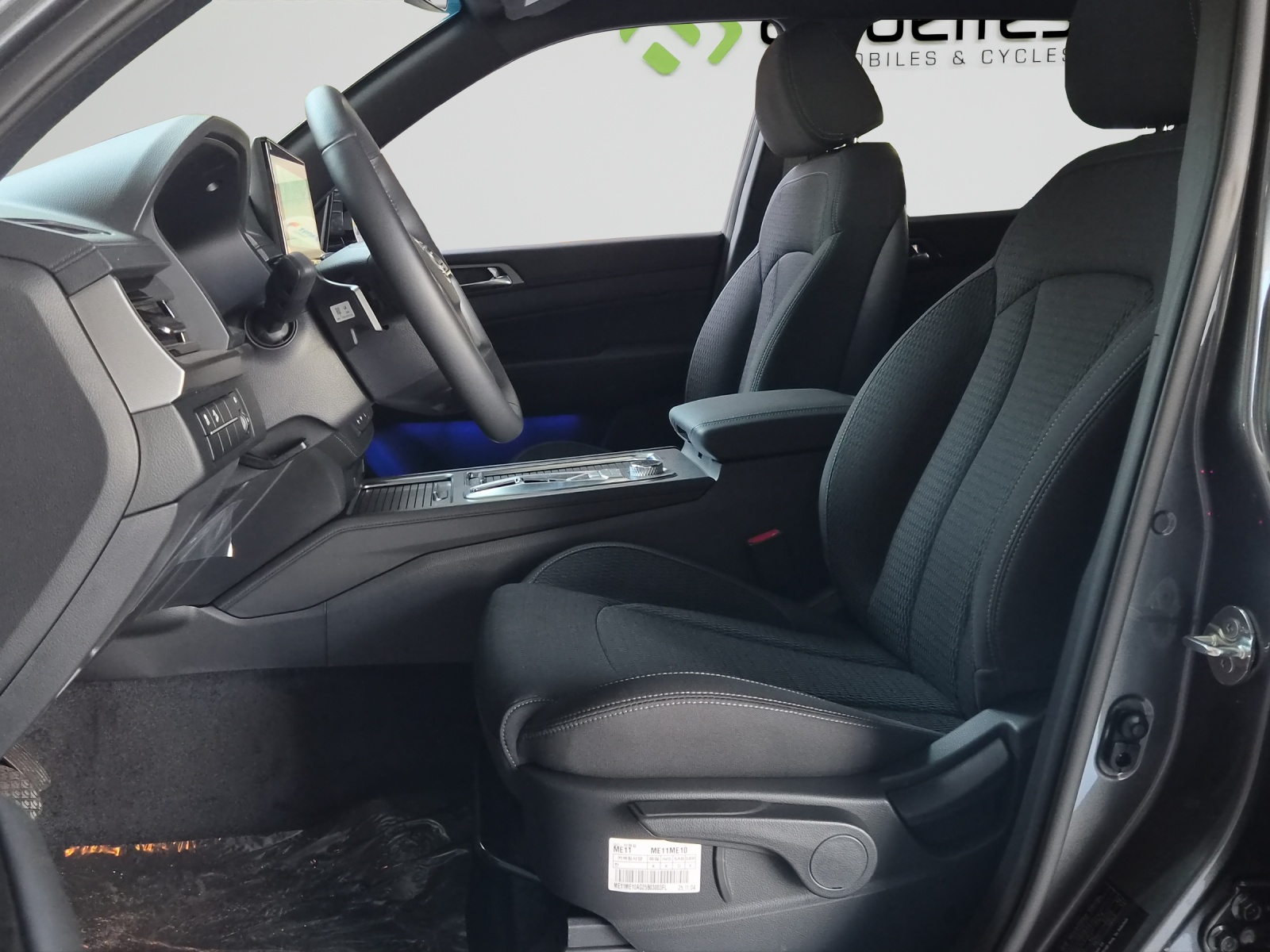 KGM-SsangYong Rexton 2.2 CRDi Platinum 4WD AT-image-9