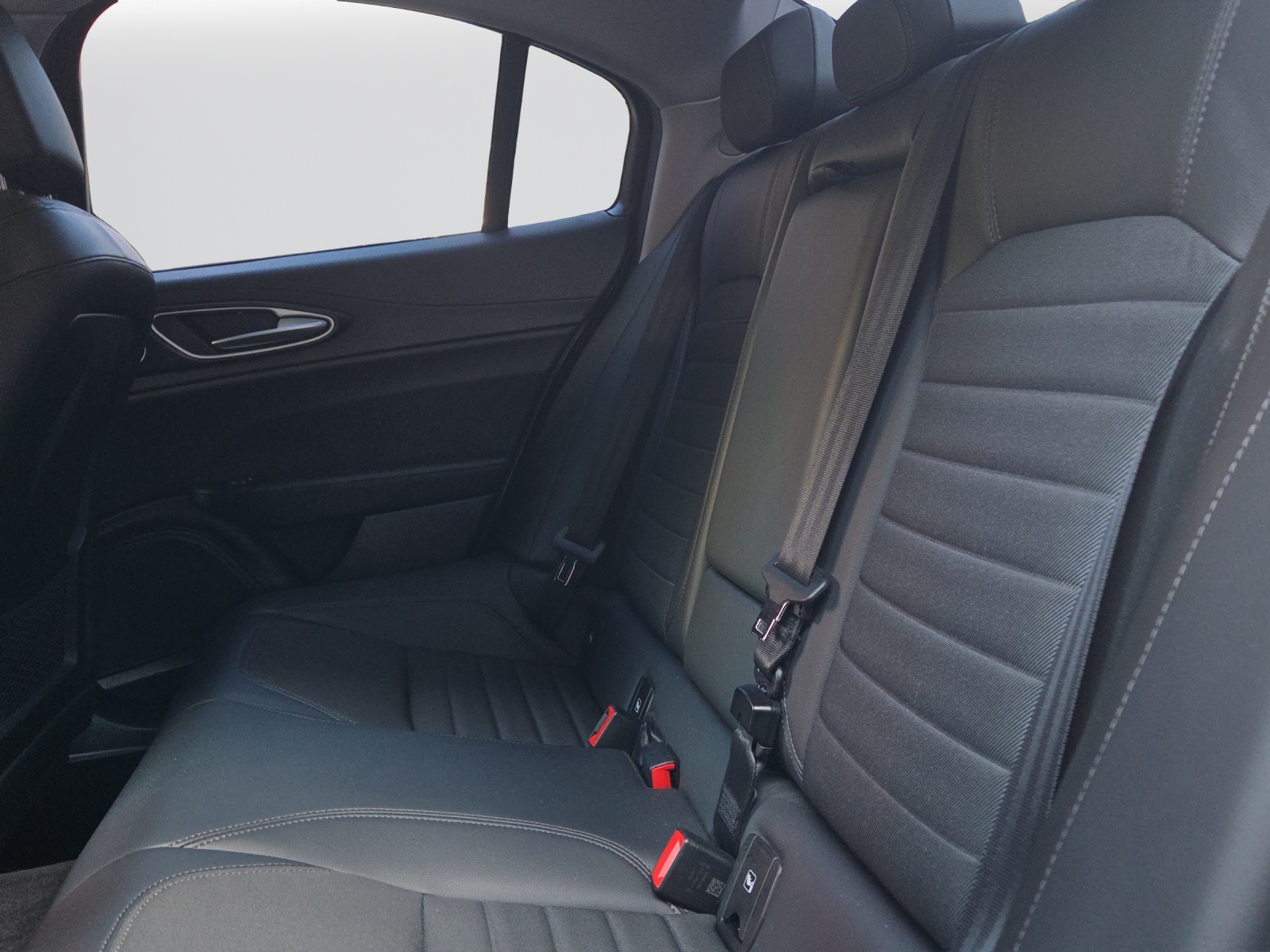 ALFA ROMEO Giulia 2.0 Super-image-6