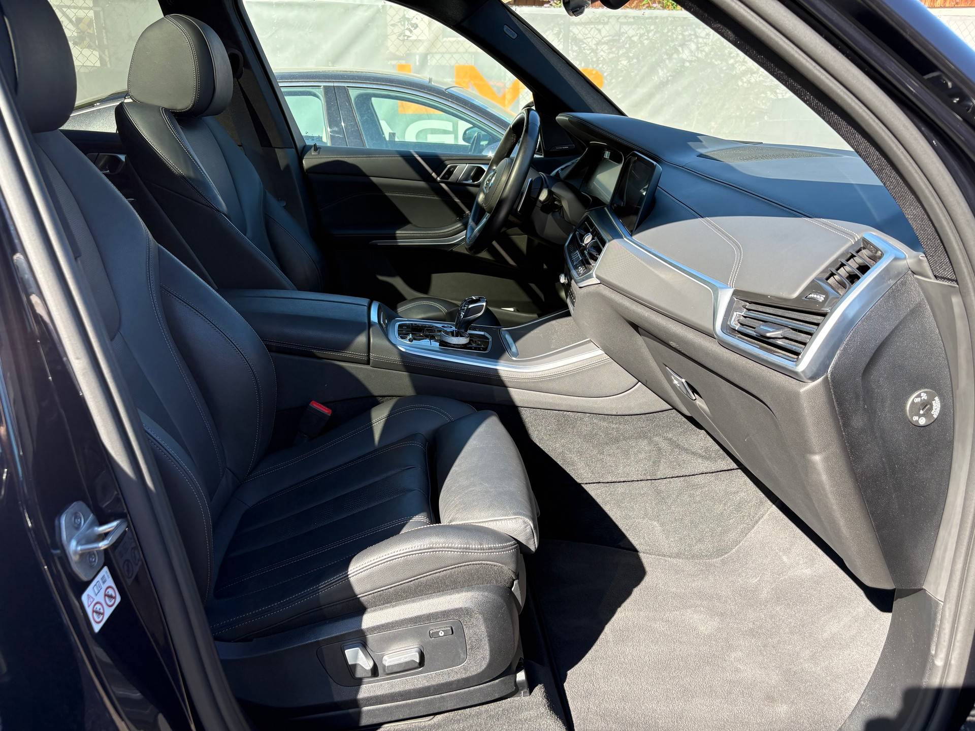BMW X5 xDrive 48V 40d M Sport Steptronic-image-12