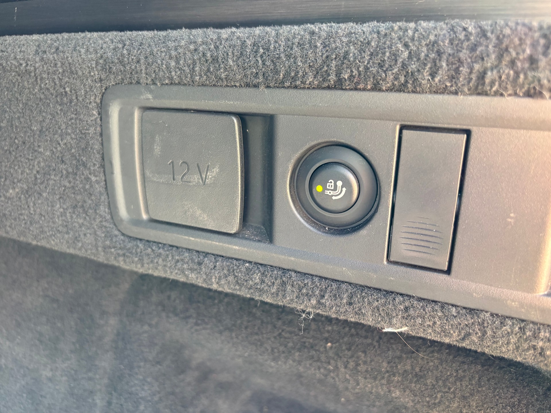 BMW X5 xDrive 48V 40d M Sport Steptronic-image-15