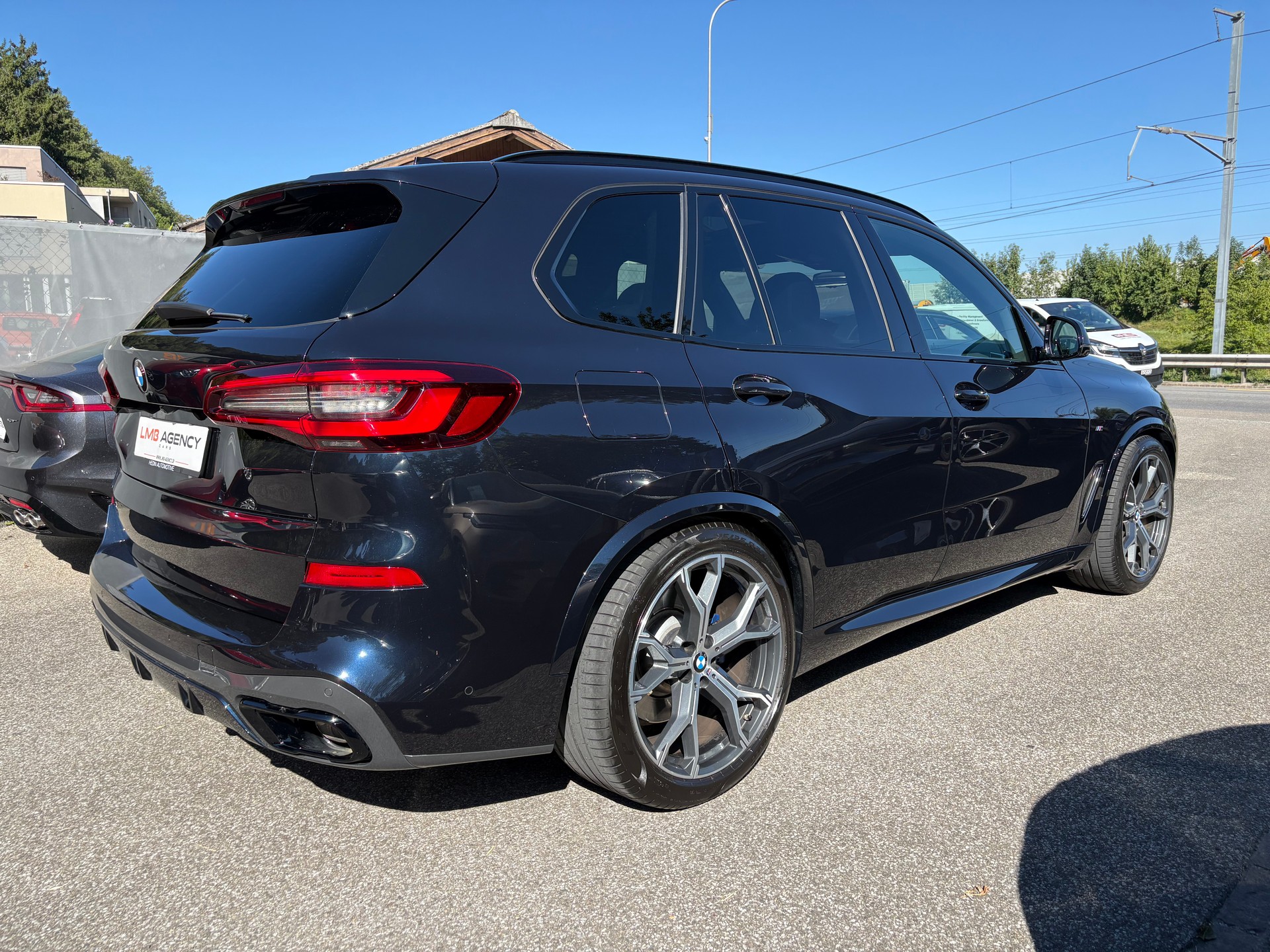 BMW X5 xDrive 48V 40d M Sport Steptronic-image-4