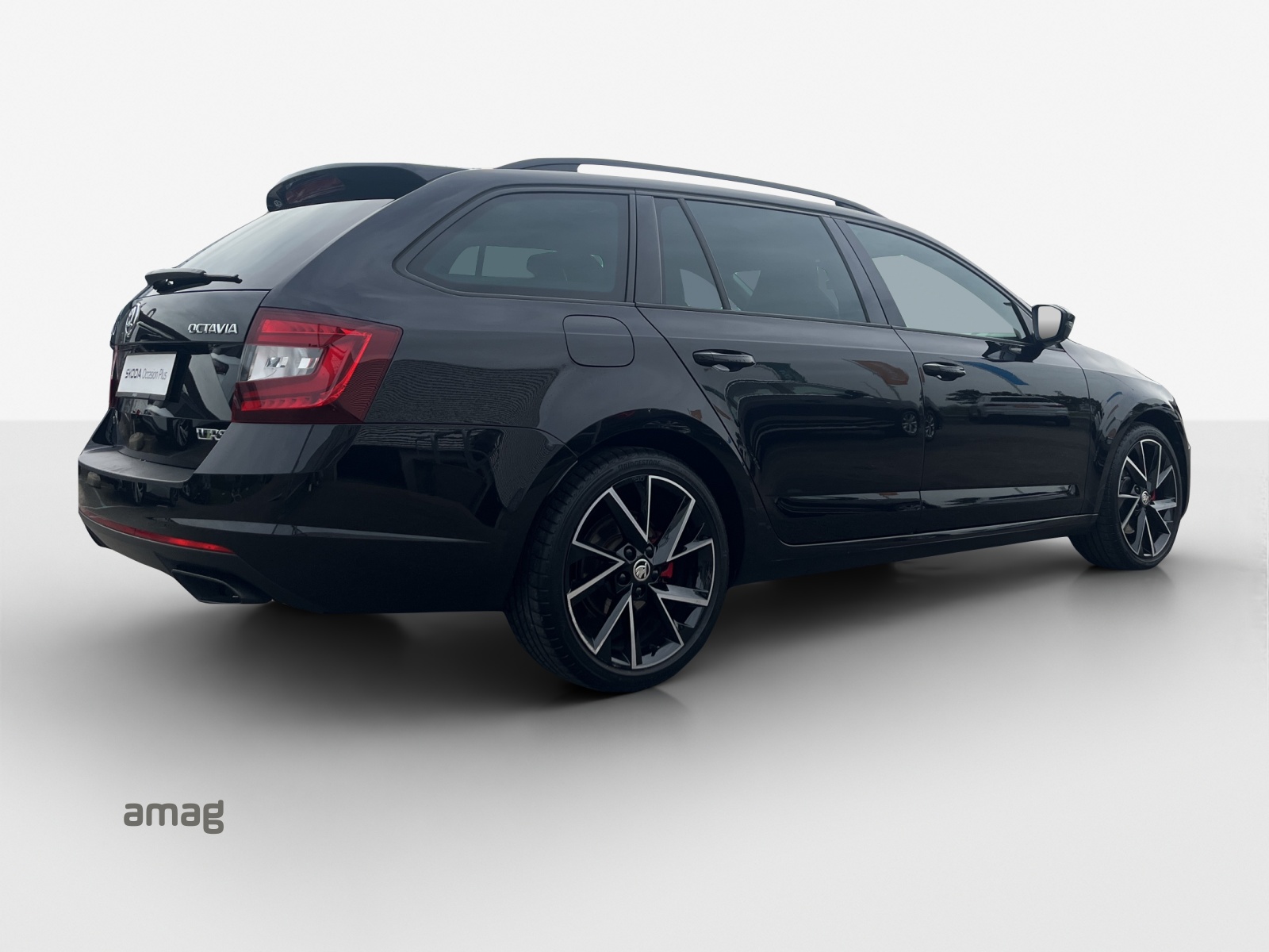 SKODA Octavia Combi 2.0 TDI RS 4x4 DSG-image-4