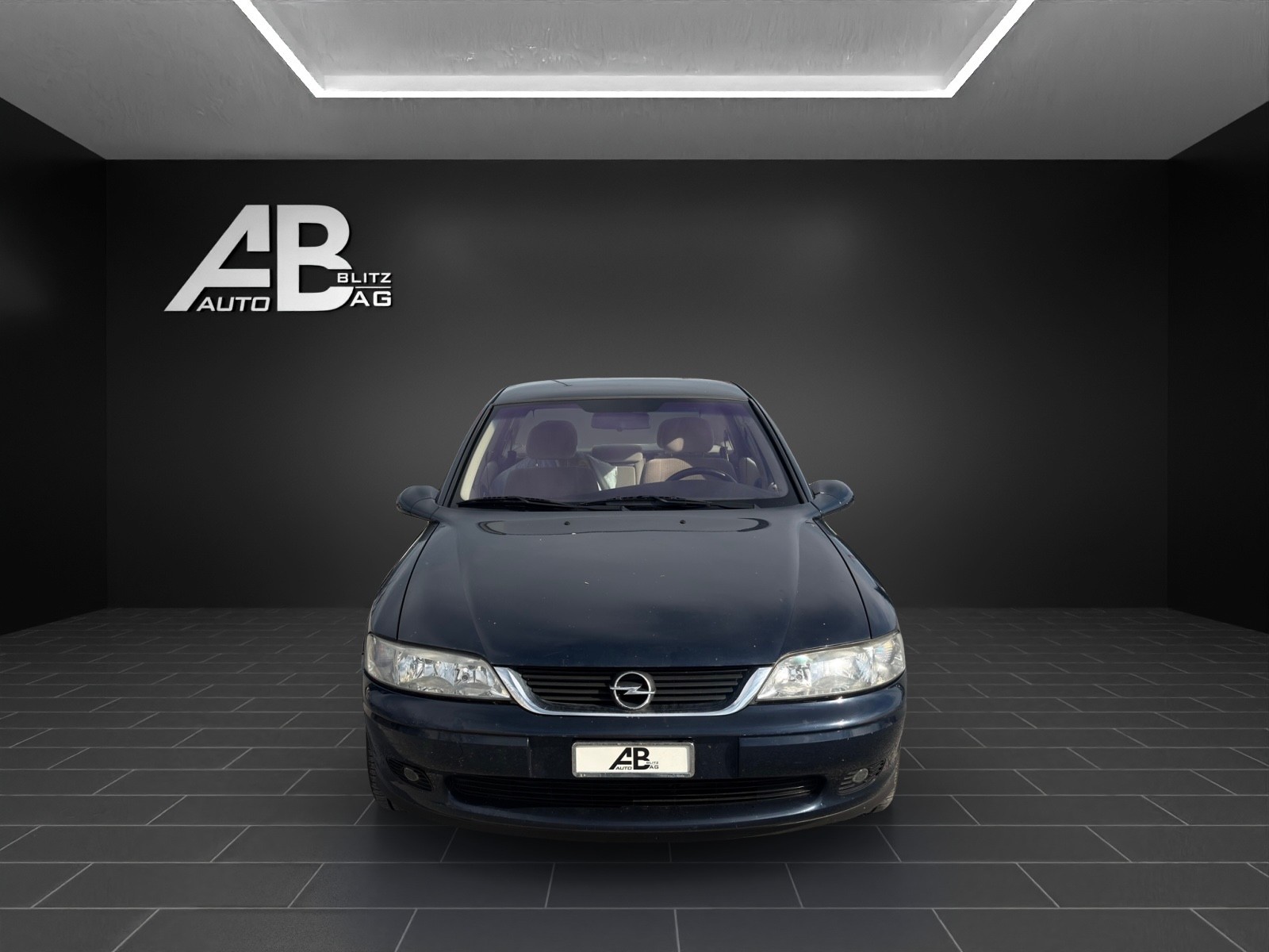 OPEL Vectra 2.2i 16V Elegance Automatic