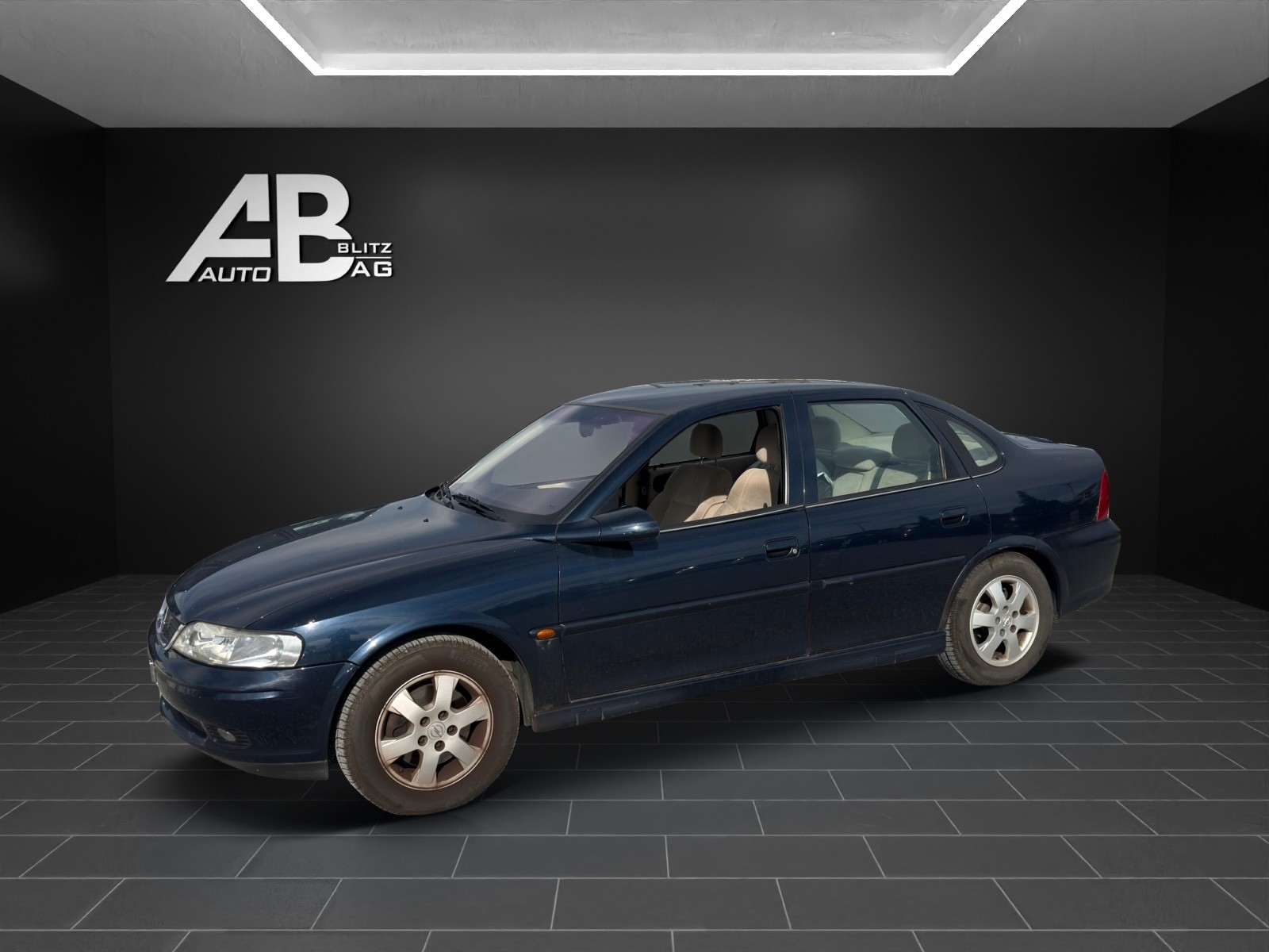 OPEL Vectra 2.2i 16V Elegance Automatic-showroom-element-1