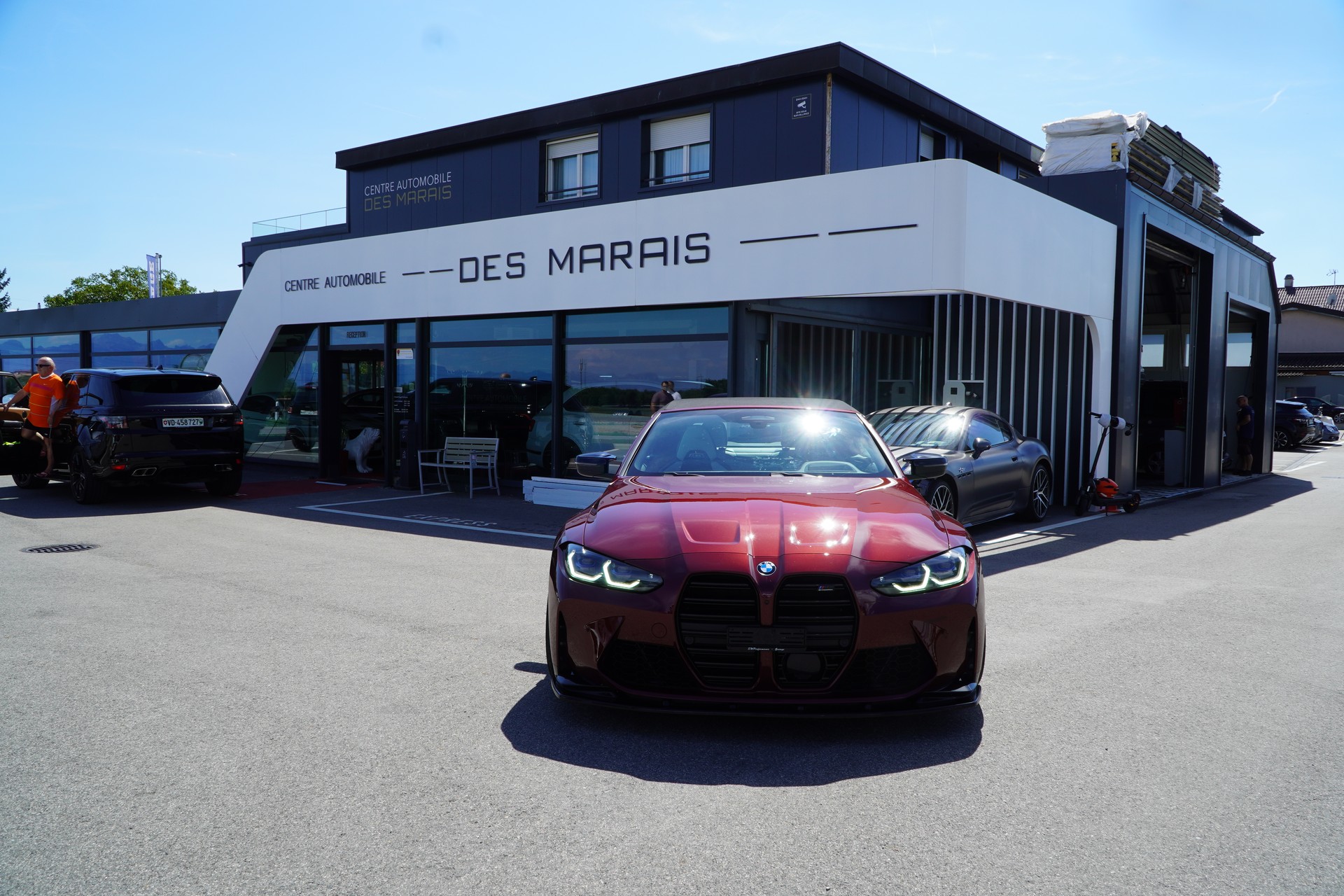 BMW M4 Cabrio Competition M xDrive-showroom-element-1