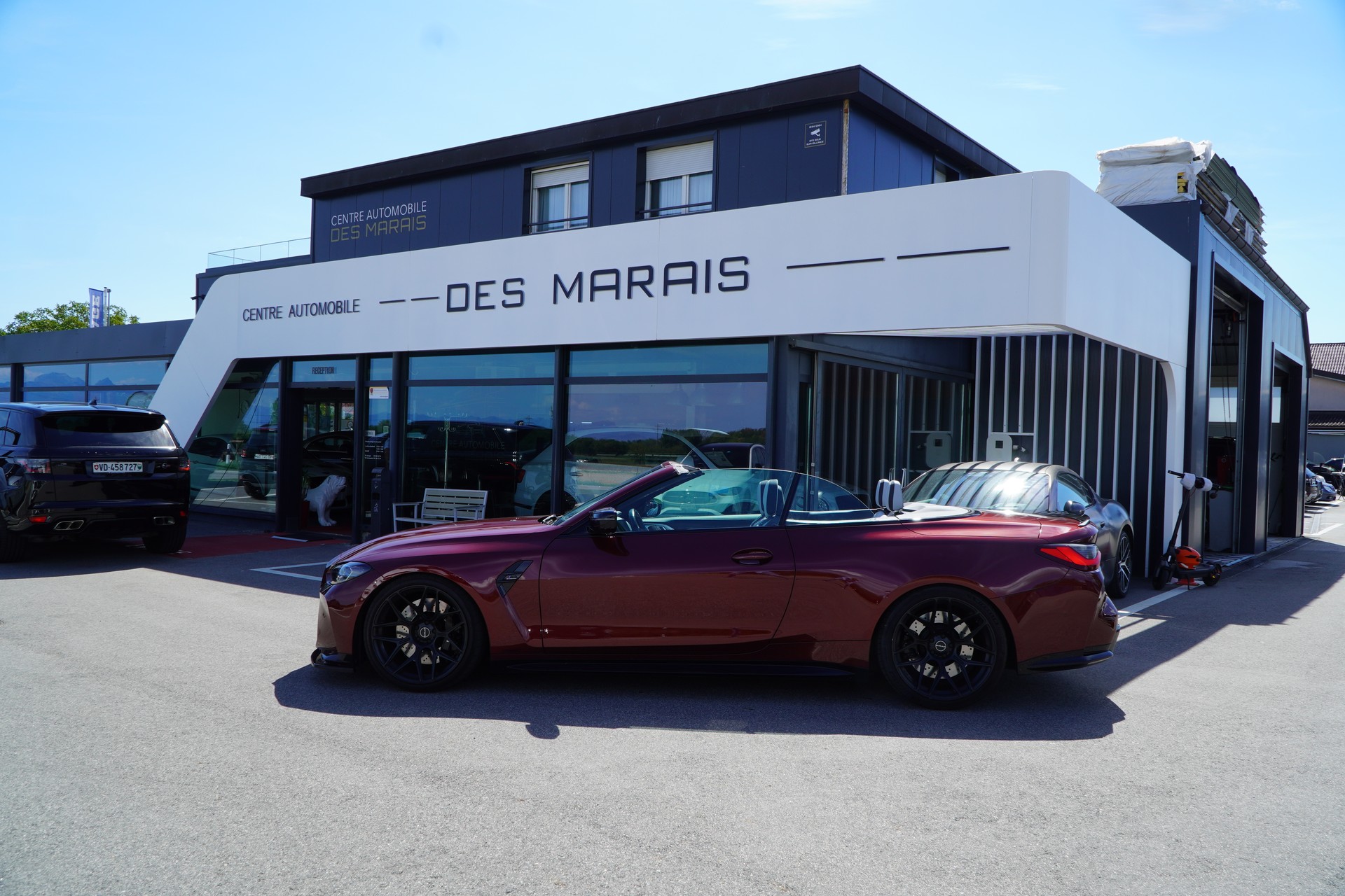 BMW M4 Cabrio Competition M xDrive-image-8