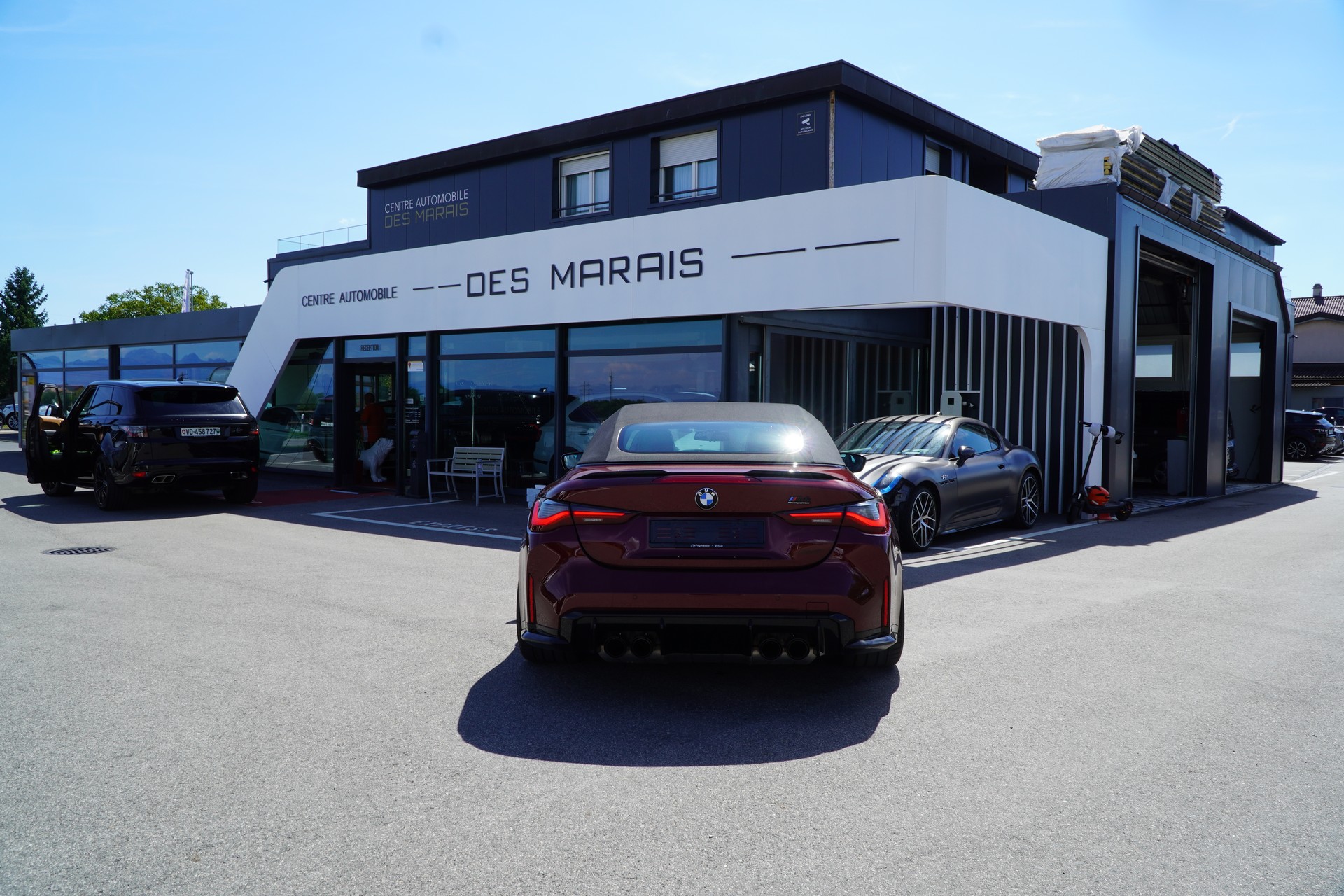 BMW M4 Cabrio Competition M xDrive-image-6
