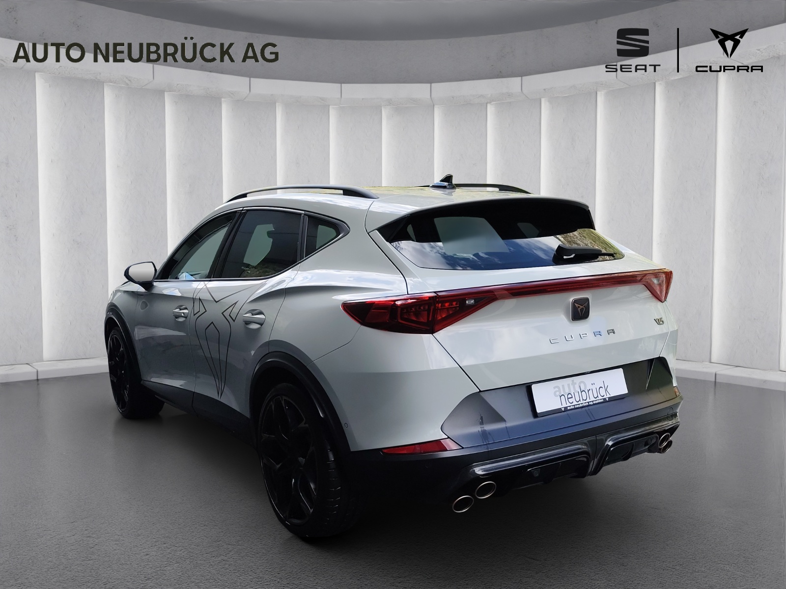 CUPRA Formentor 2.5TSI VZ5 Taiga Grey 4Drive DSG-showroom-element-1