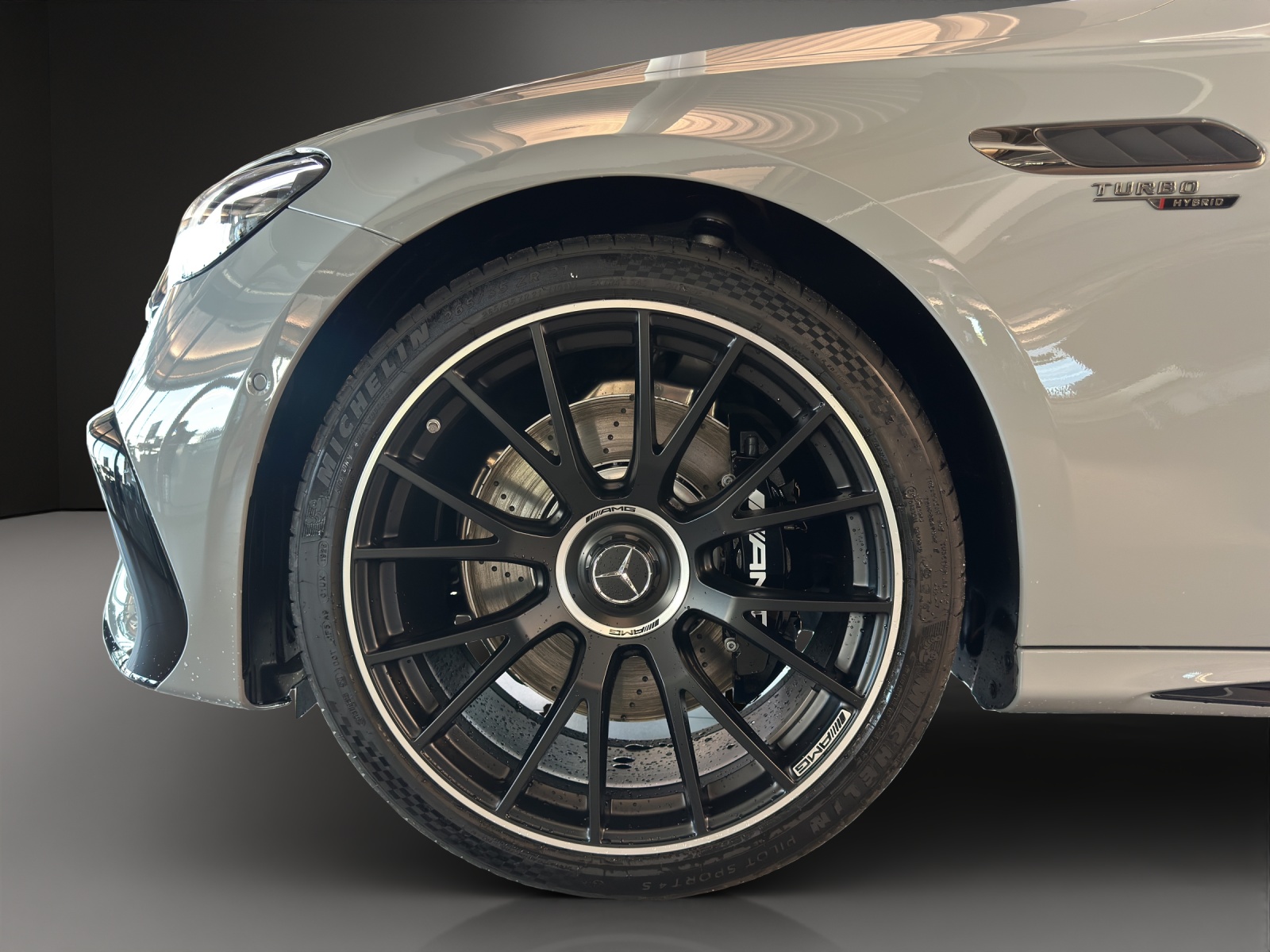 MERCEDES-BENZ E 53 AMG Hybrid 4Matic+-image-7