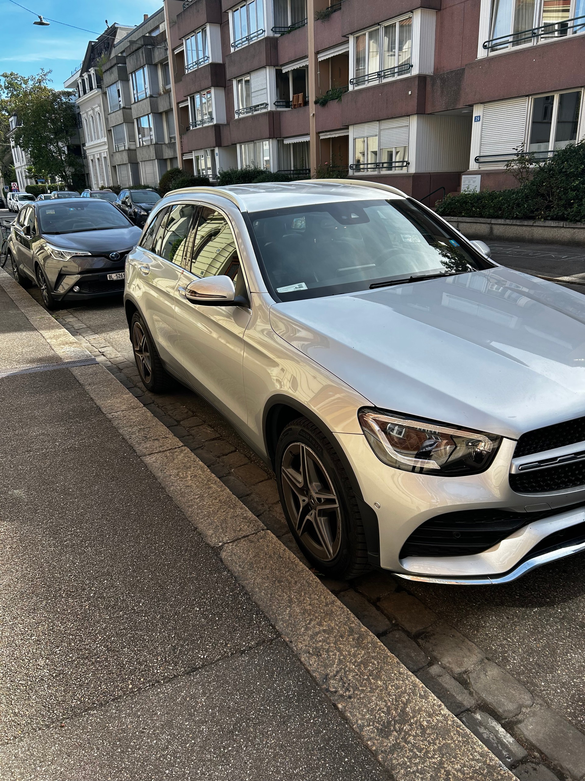 MERCEDES-BENZ GLC220d