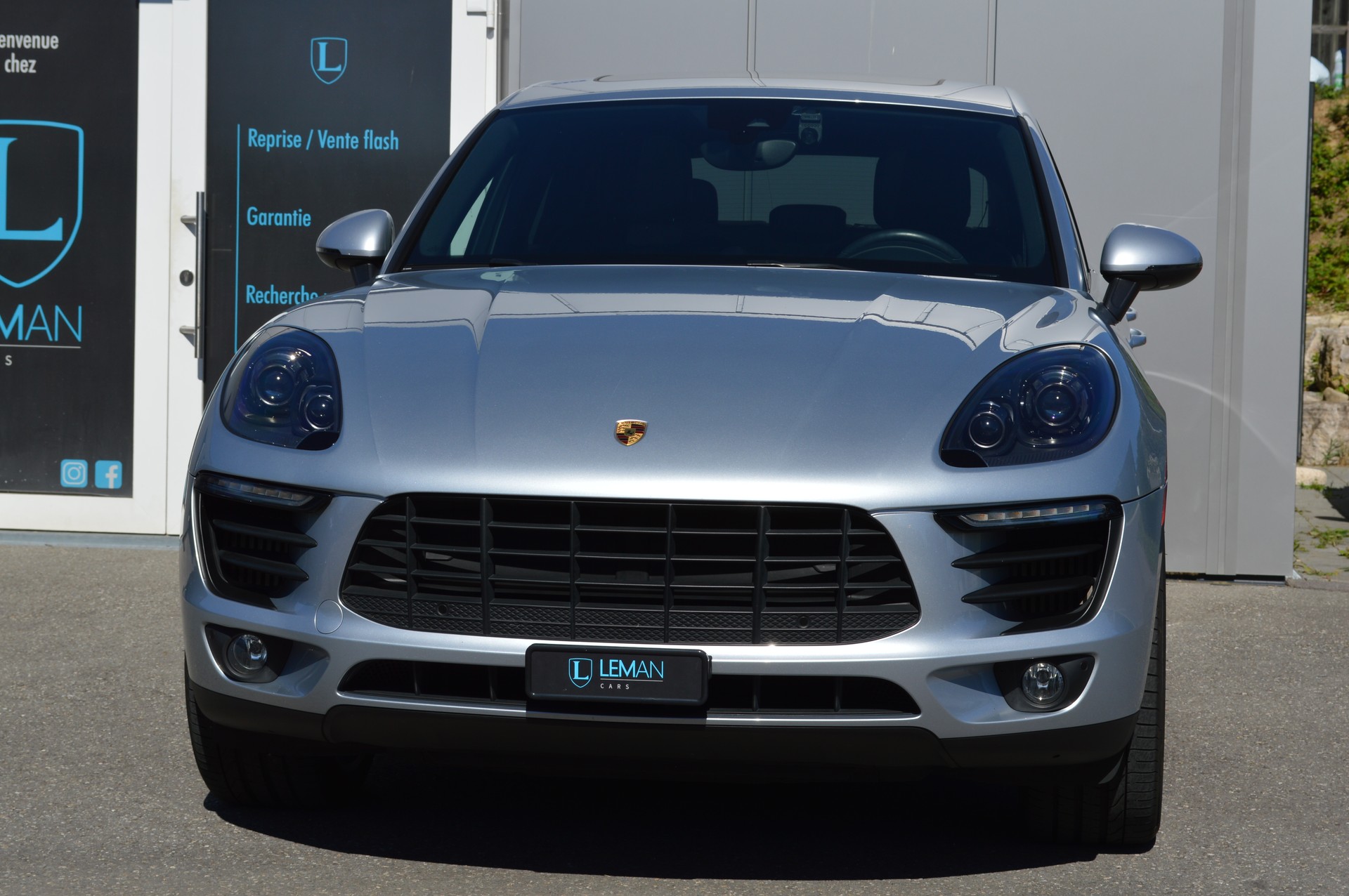 PORSCHE Macan S PDK-showroom-element-1