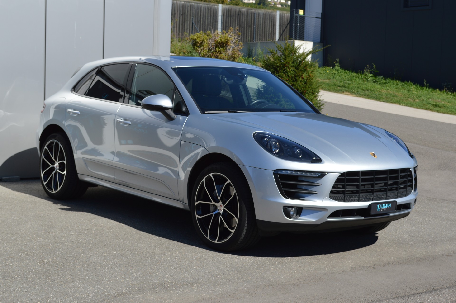 PORSCHE Macan S PDK-showroom-element-2