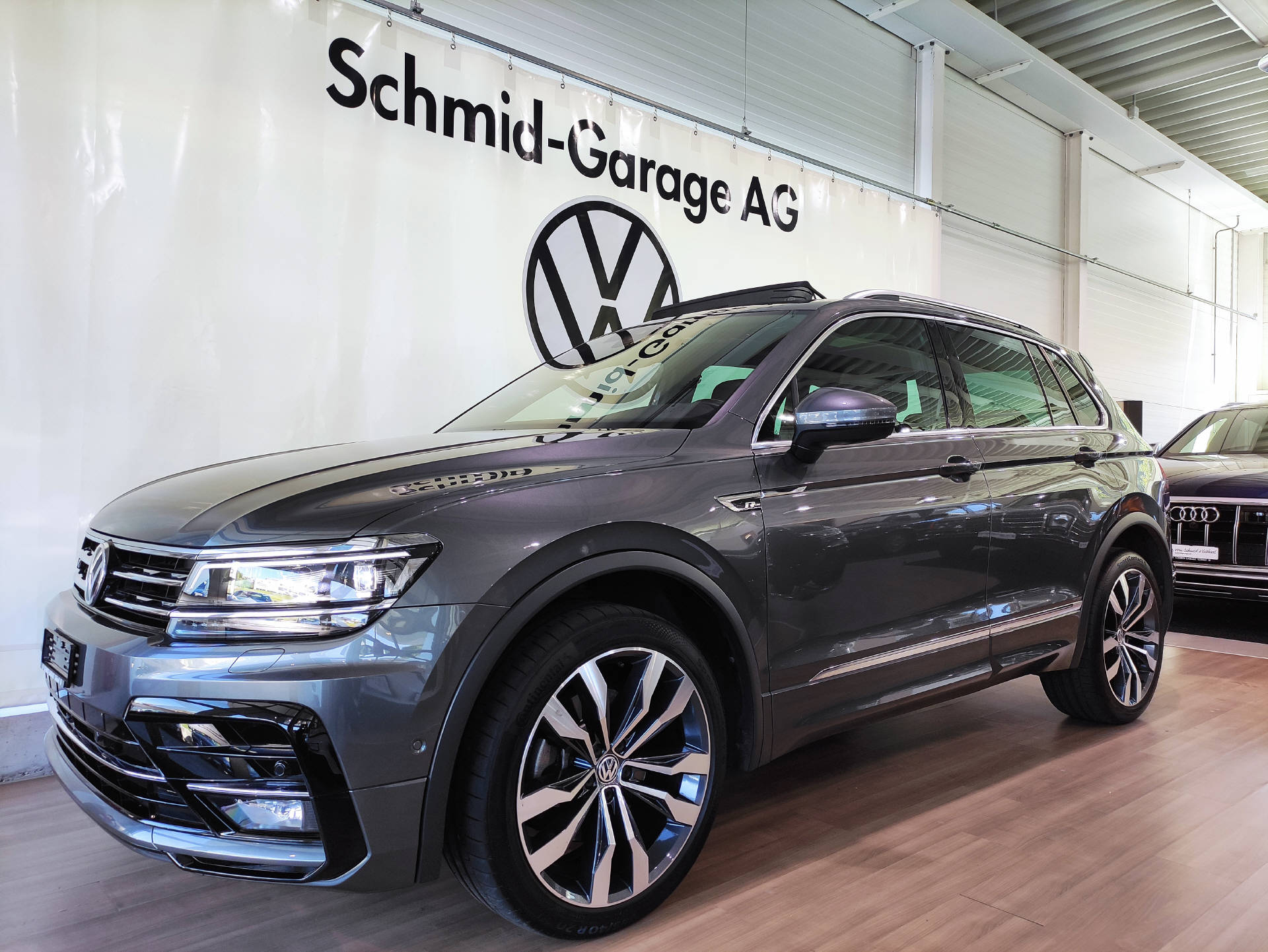 VW Tiguan 2.0 TDI ABT R-Line Highline DSG-showroom-element-1