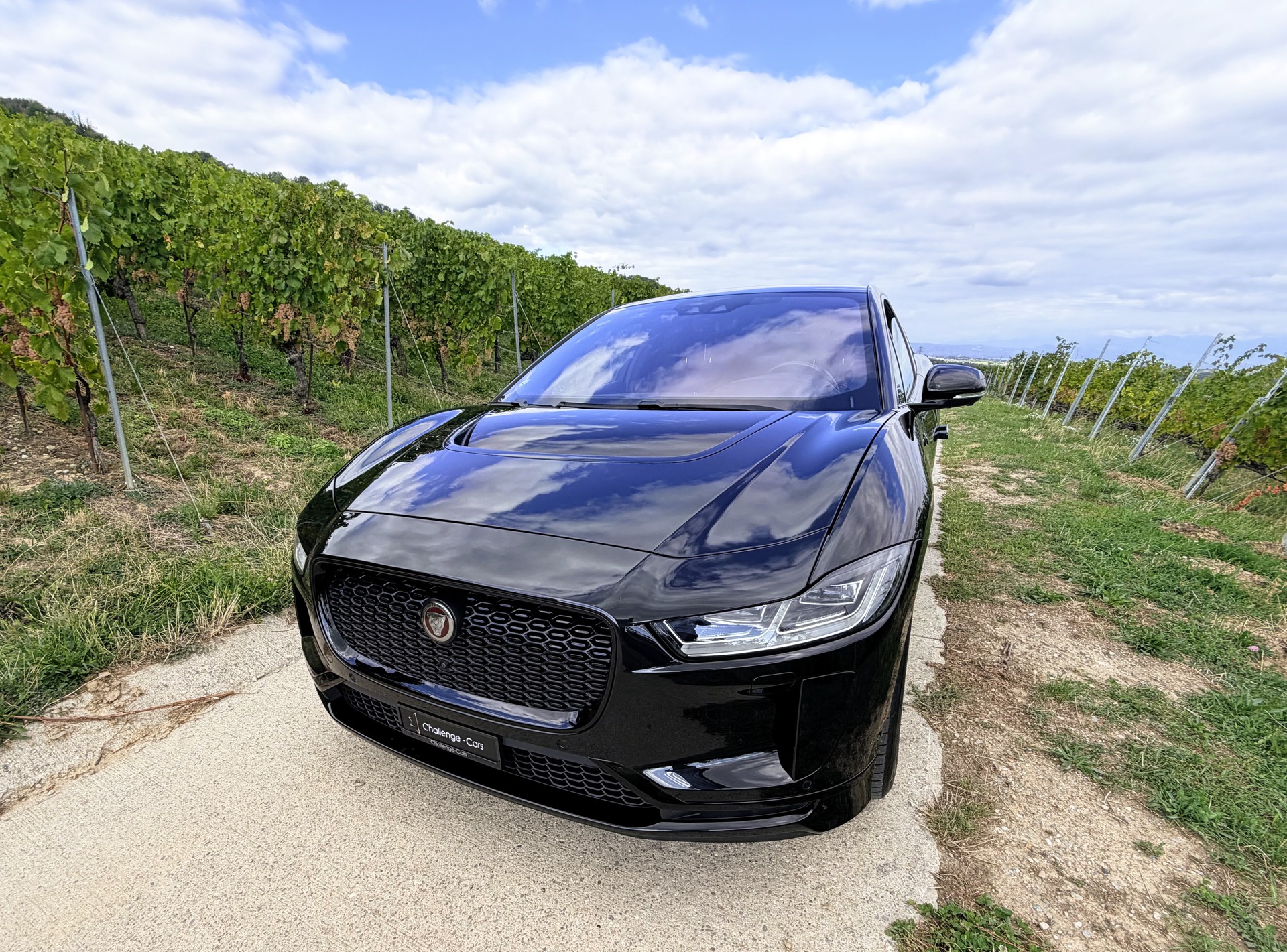 JAGUAR I-Pace EV400 HSE Black AWD-showroom-element-1