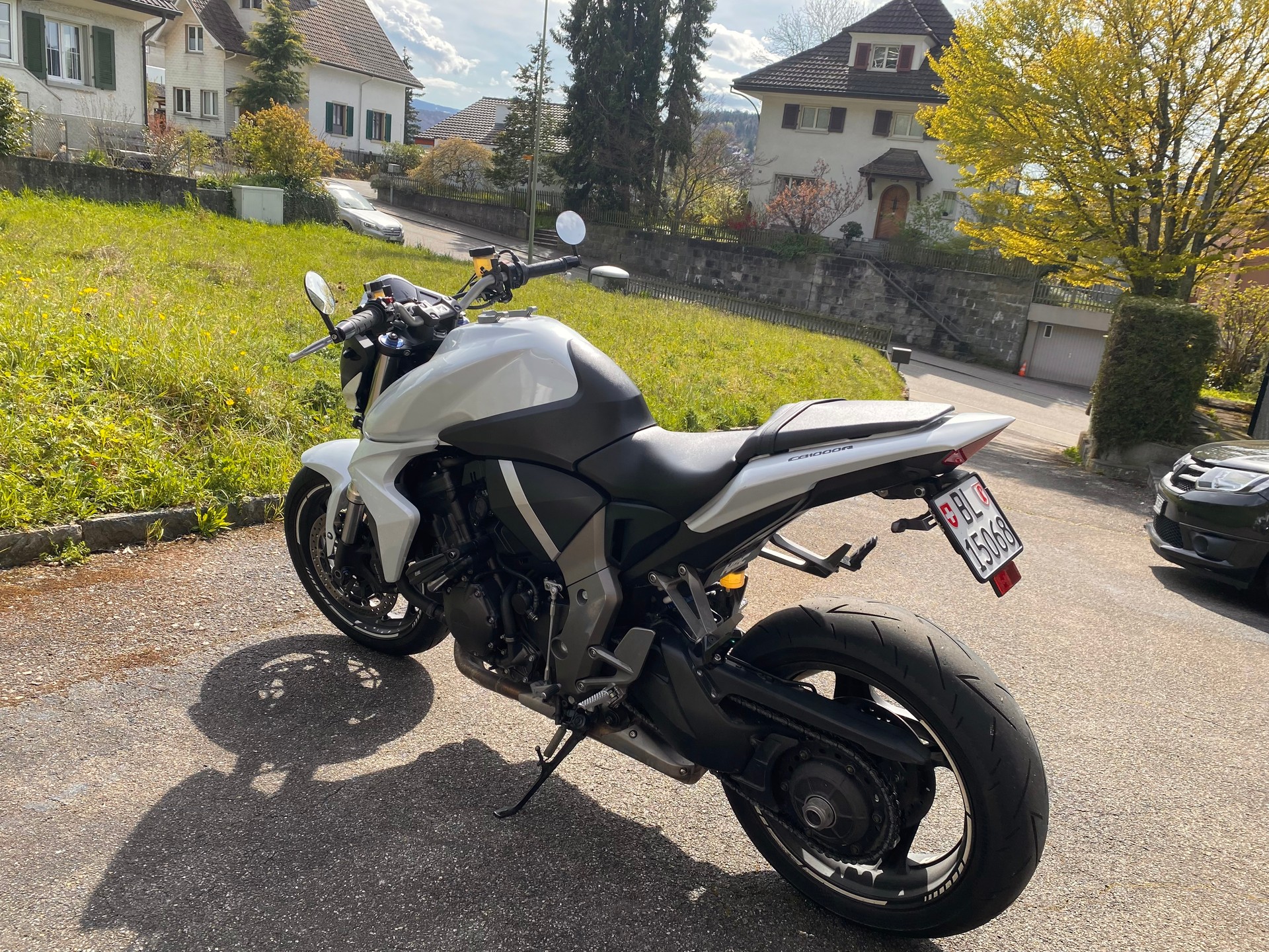 HONDA R-image-2