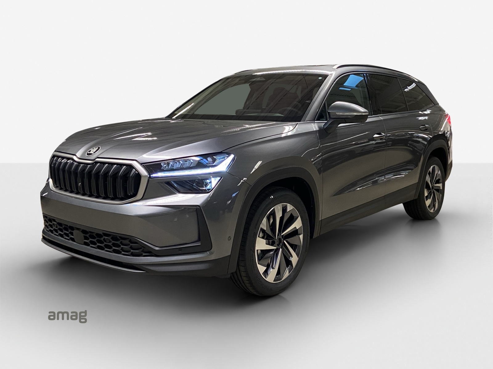 SKODA Kodiaq Dynamic 2.0TSI 204PS 7DSG 4x4-image-0