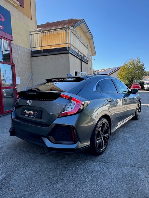 HONDA Civic 1.0 VTEC Executive CVT-showroom-element-3