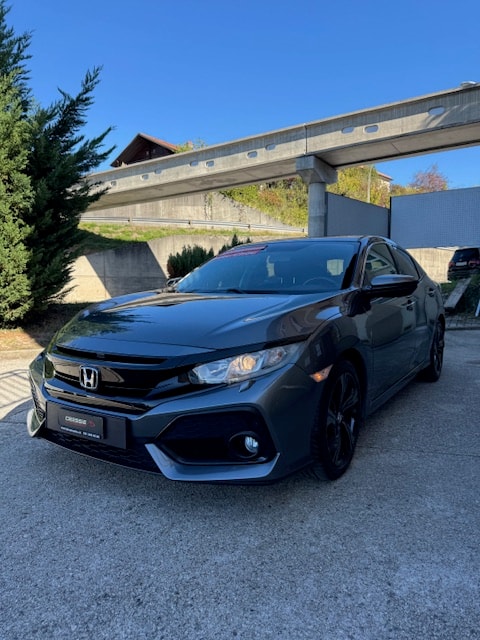 HONDA Civic 1.0 VTEC Executive CVT-showroom-element-1