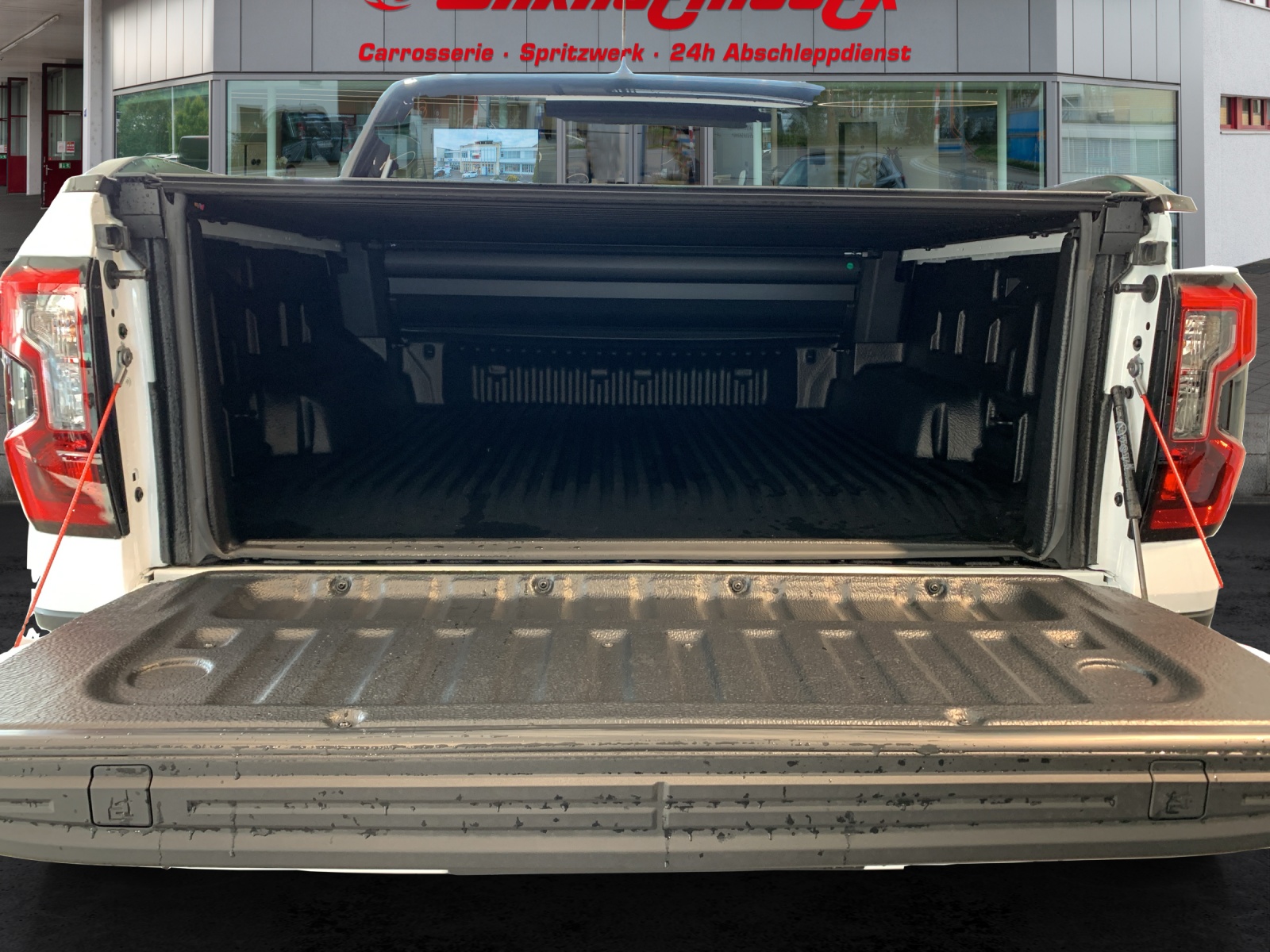 FORD Ranger Pick-up 4x4 Platinum PHEV-image-12