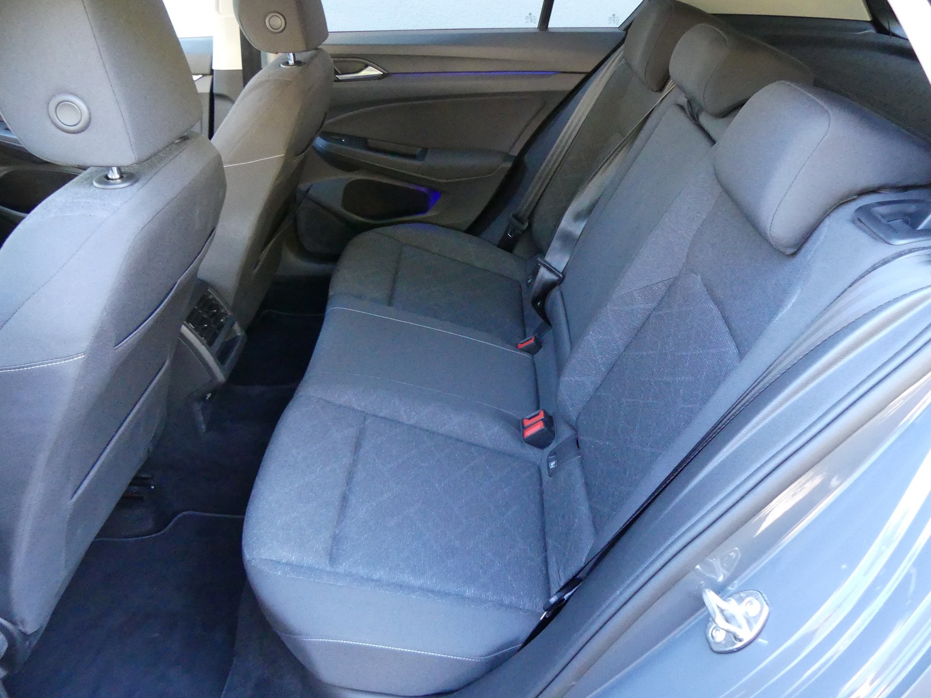 VW Golf 1.5 TSI ACT Life-image-6