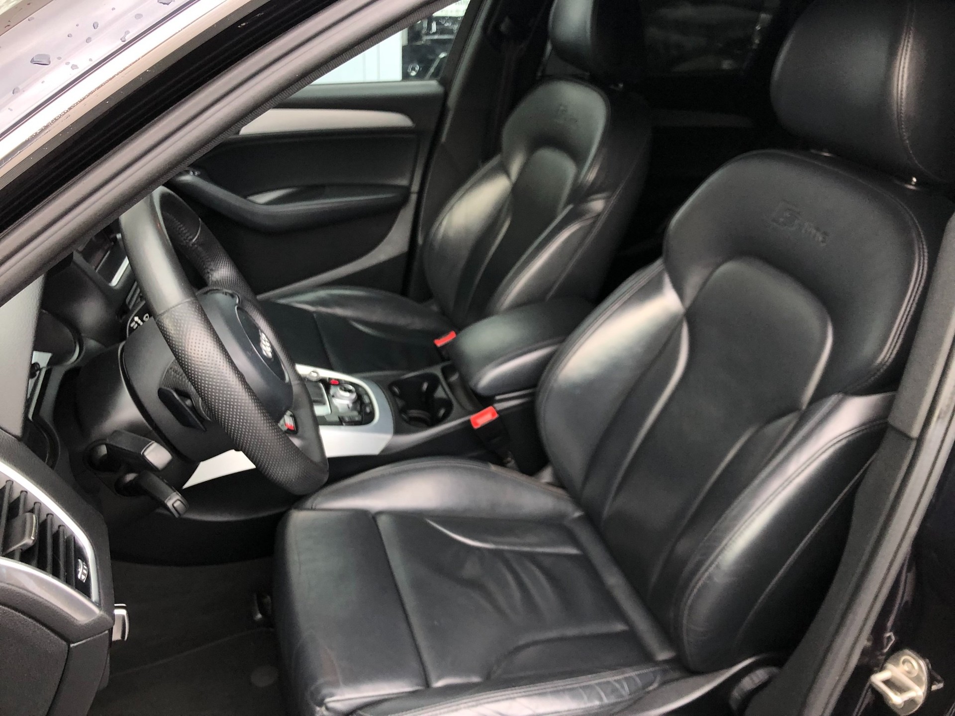 AUDI Q5 2.0 TDI quattro S-tronic S-Line-image-10