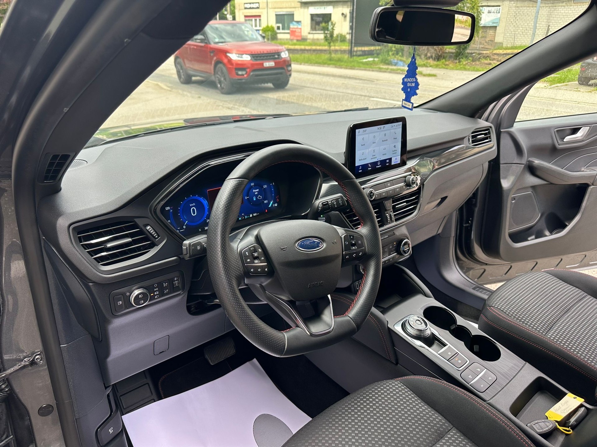 FORD Kuga 2.5 PHEV ST-Line 2WD-image-8