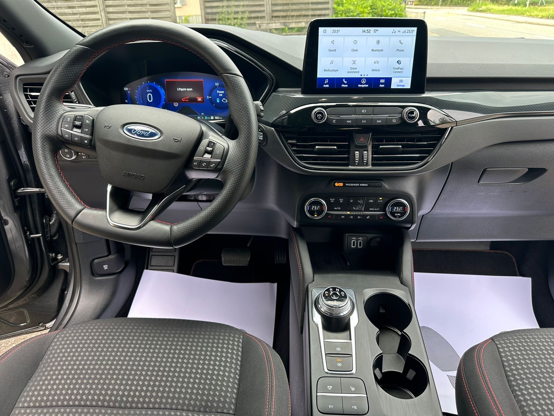 FORD Kuga 2.5 PHEV ST-Line 2WD-image-7