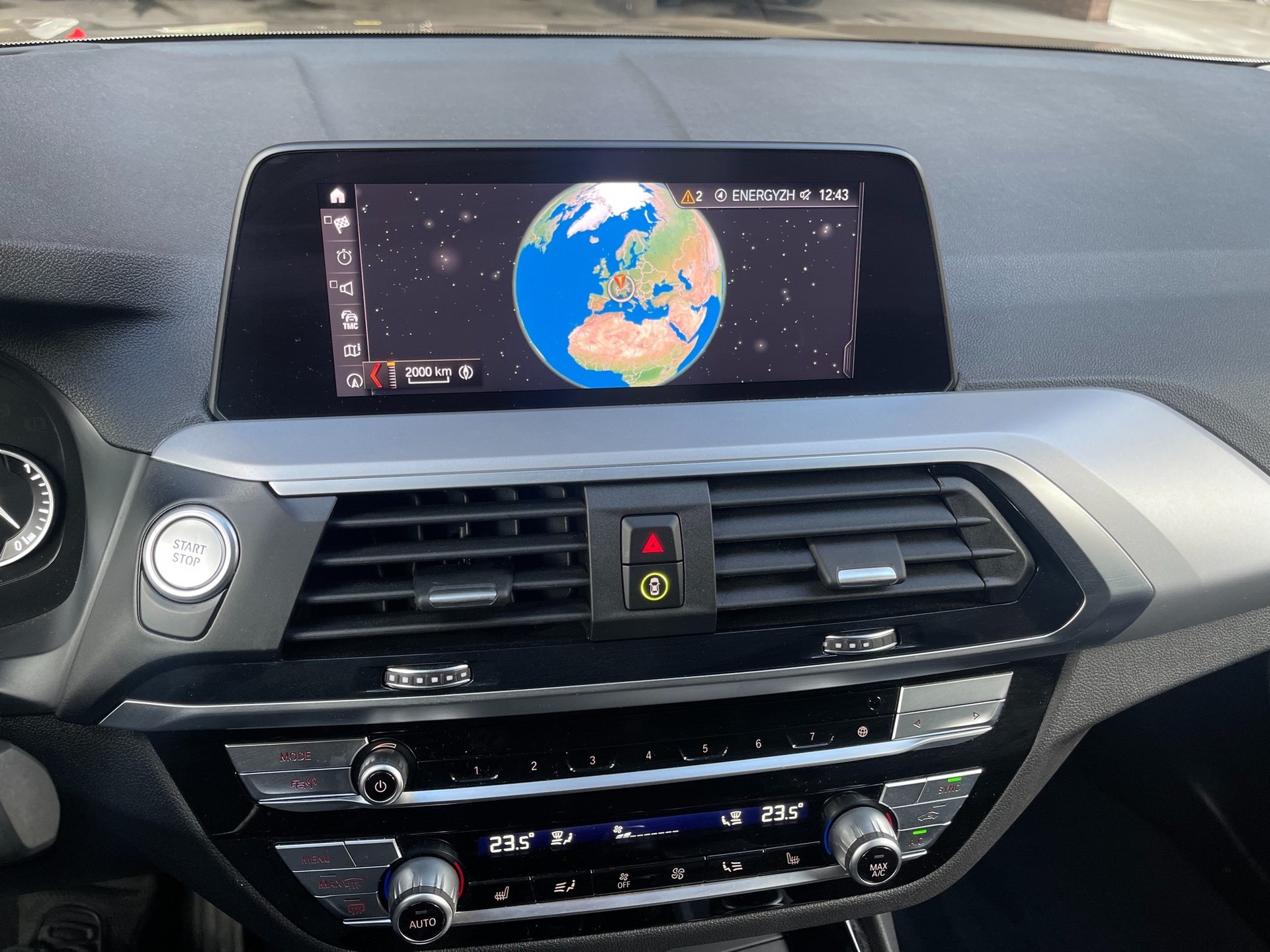 BMW X3 xDrive 30e Luxury Line-image-1