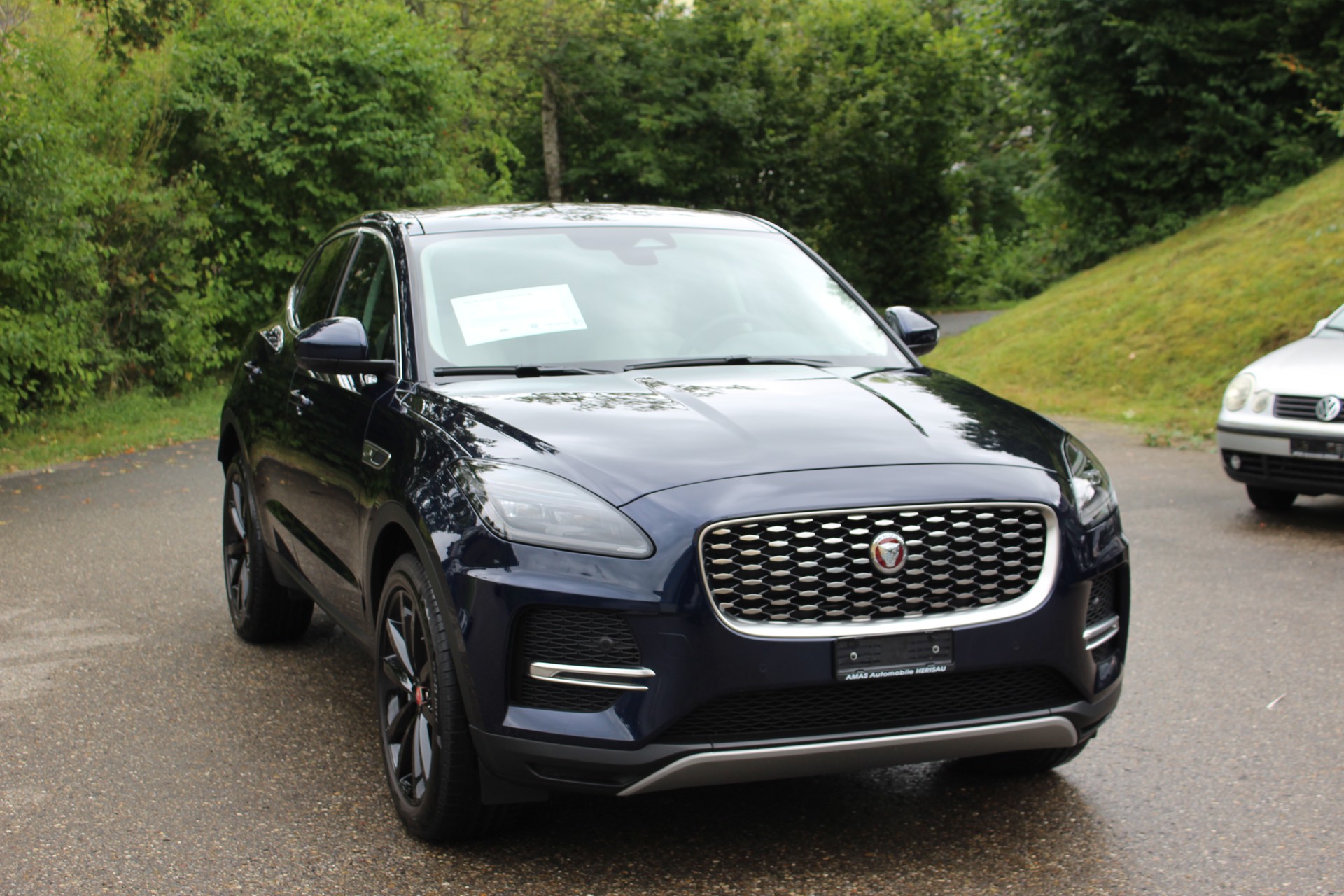 JAGUAR E-Pace 2.0d D200 AWD SE-image-1