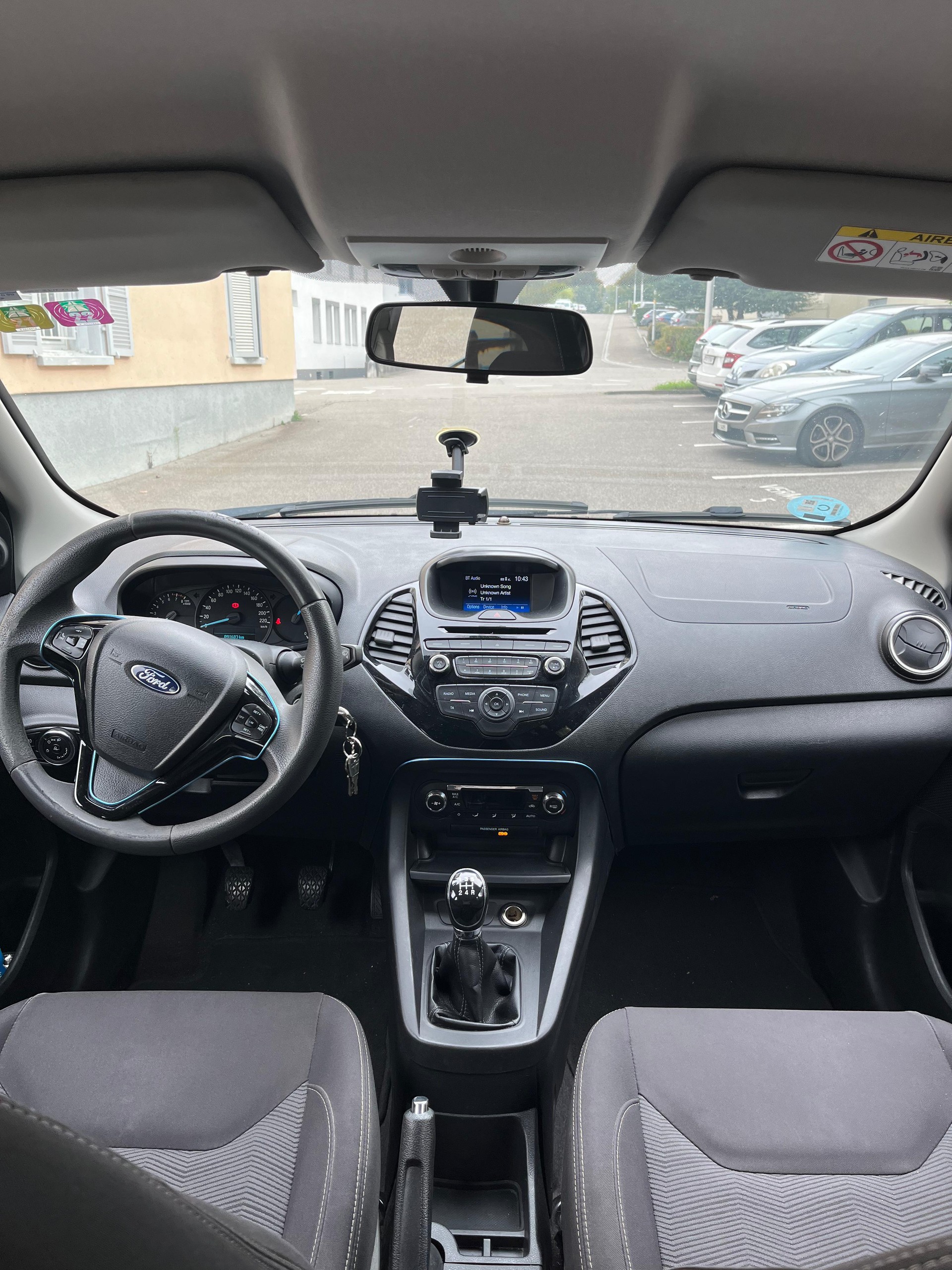 FORD KA+ 1.2 Ti-VCT White Edition-image-8