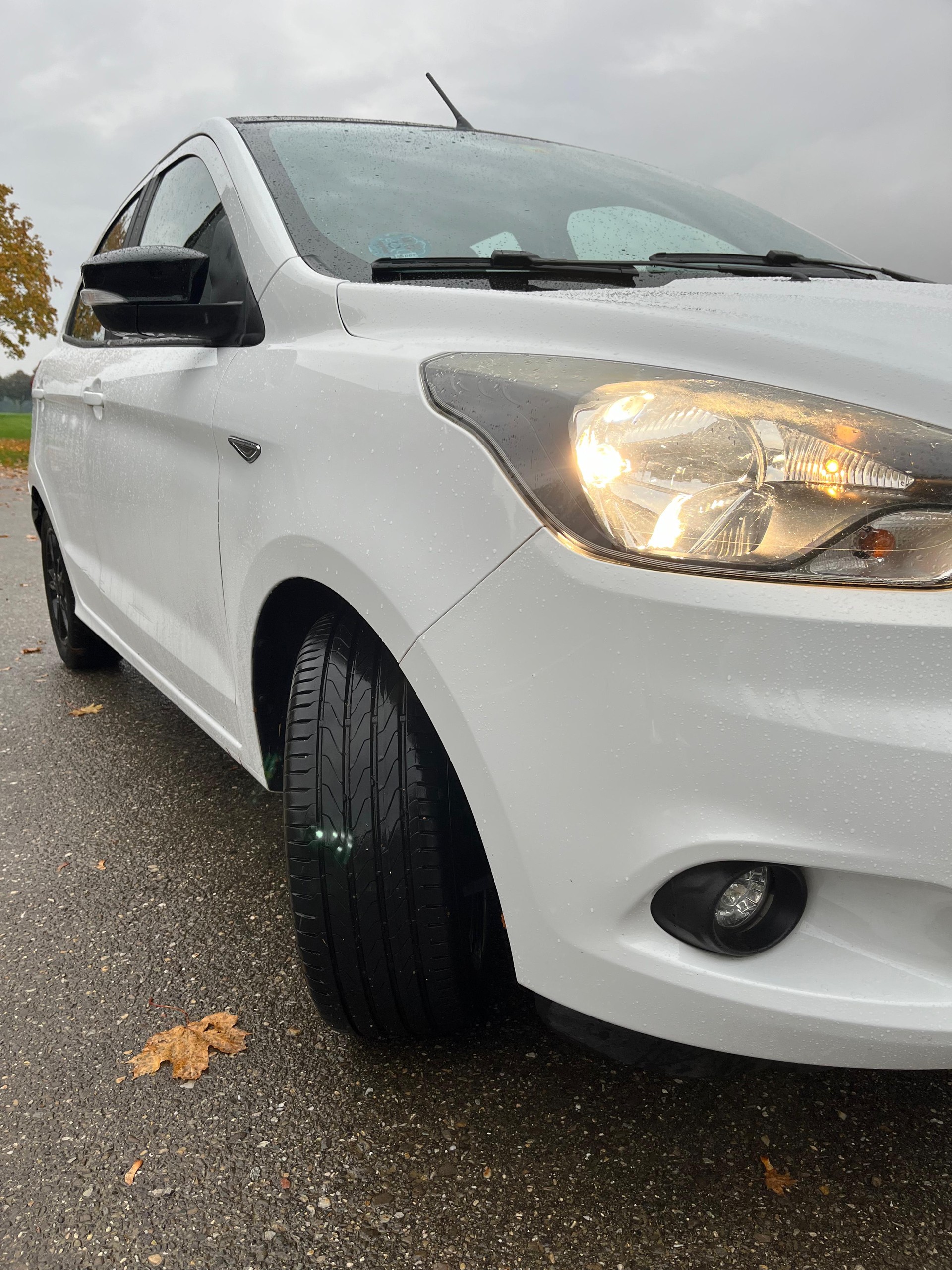 FORD KA+ 1.2 Ti-VCT White Edition-image-15
