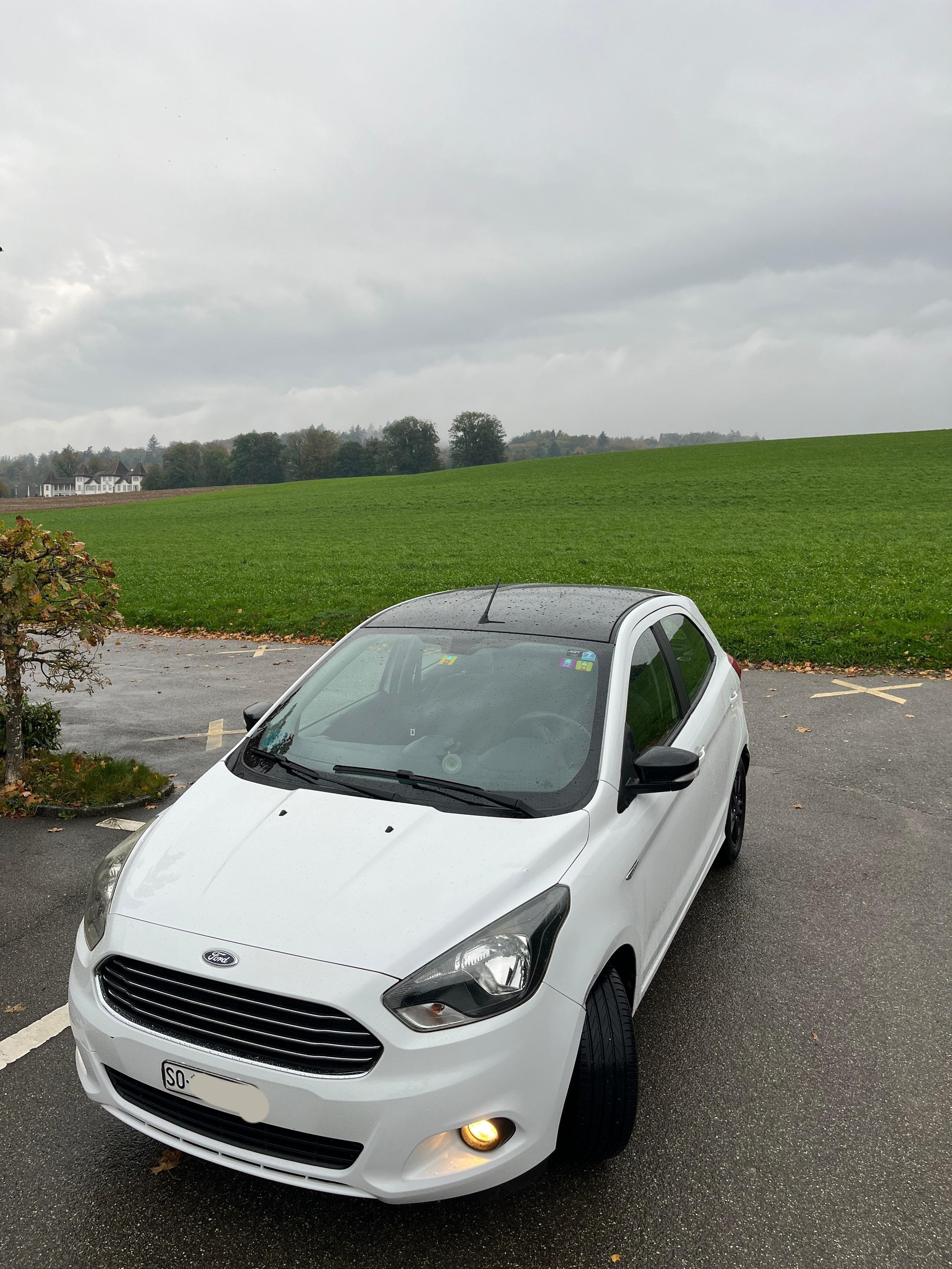 FORD KA+ 1.2 Ti-VCT White Edition-image-1