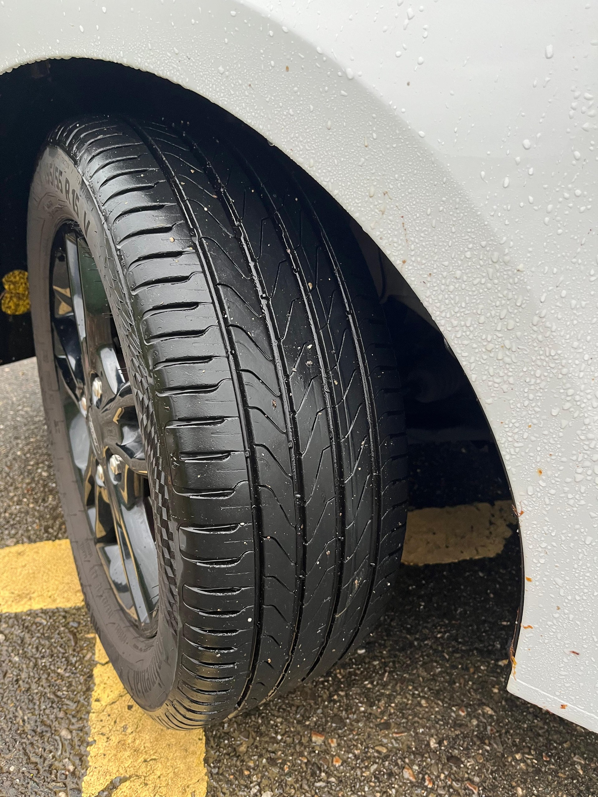 FORD KA+ 1.2 Ti-VCT White Edition-image-18