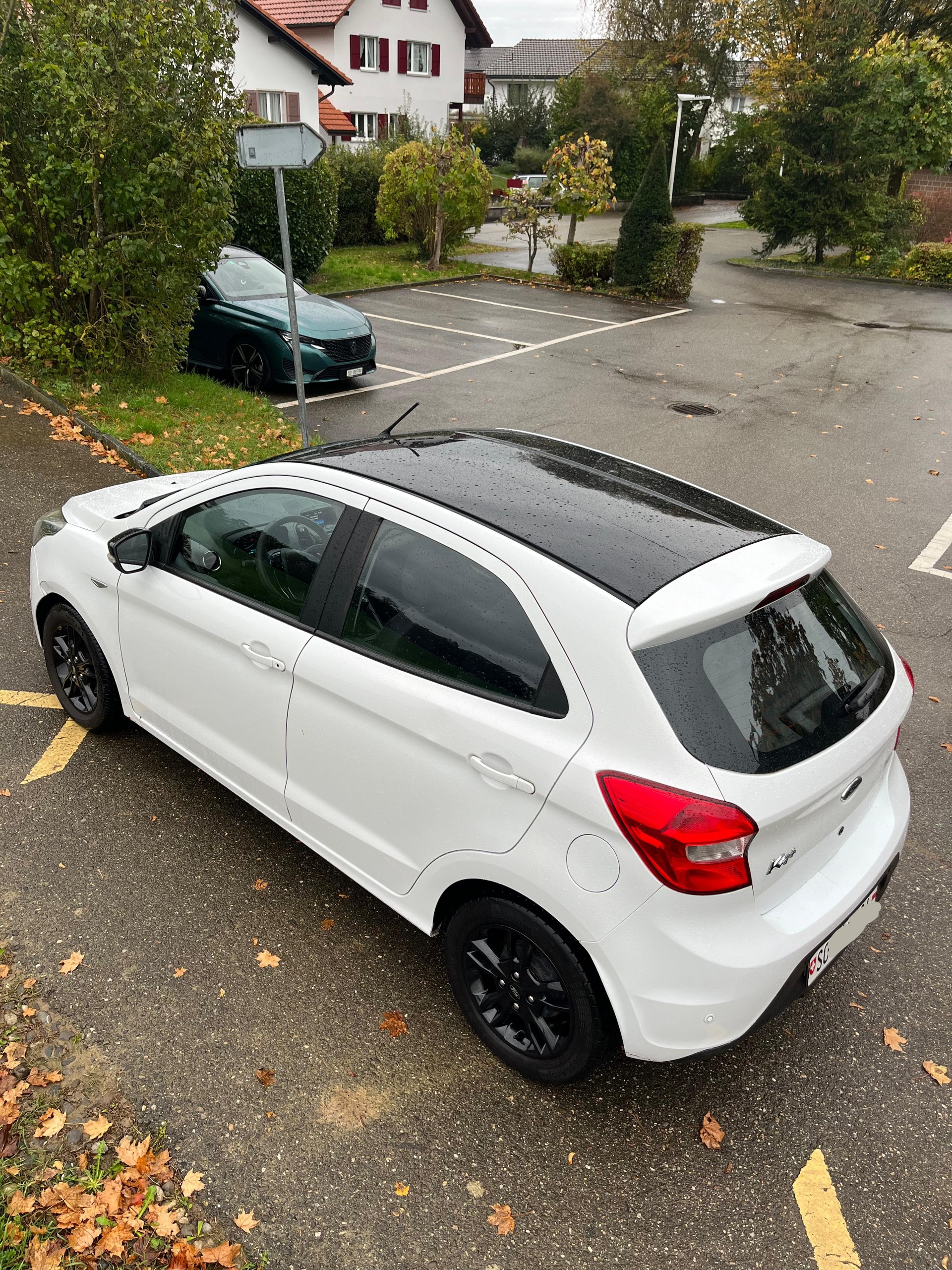FORD KA+ 1.2 Ti-VCT White Edition-image-12