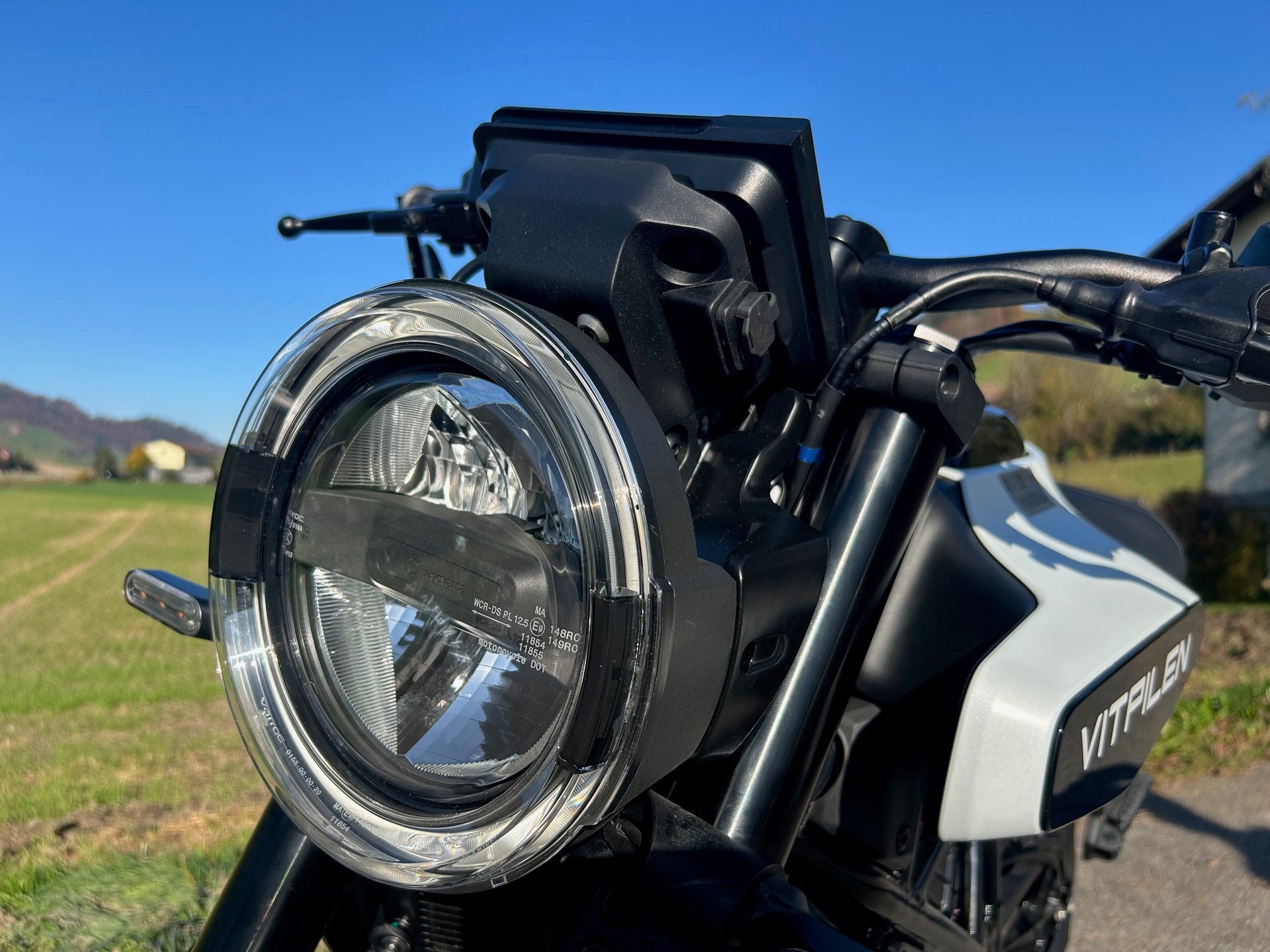 HUSQVARNA Vitpilen 125-image-5