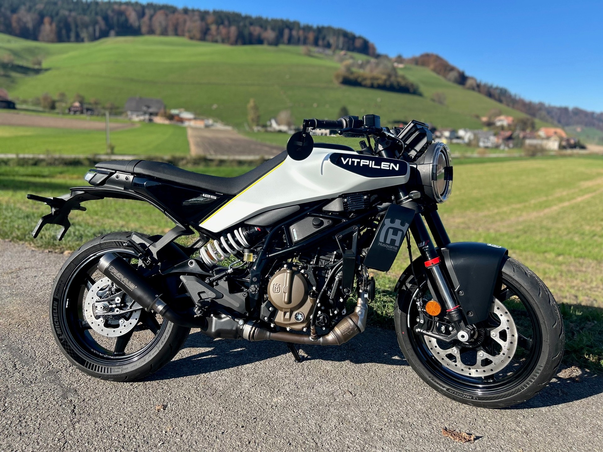 HUSQVARNA Vitpilen 125