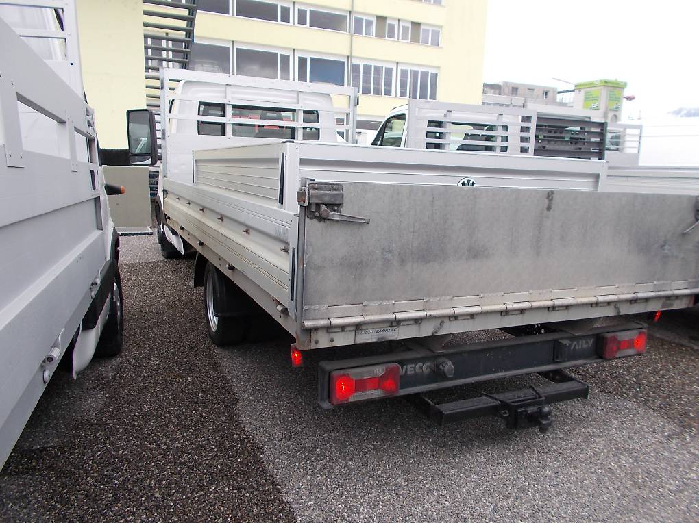 IVECO 35 S 15-showroom-element-2