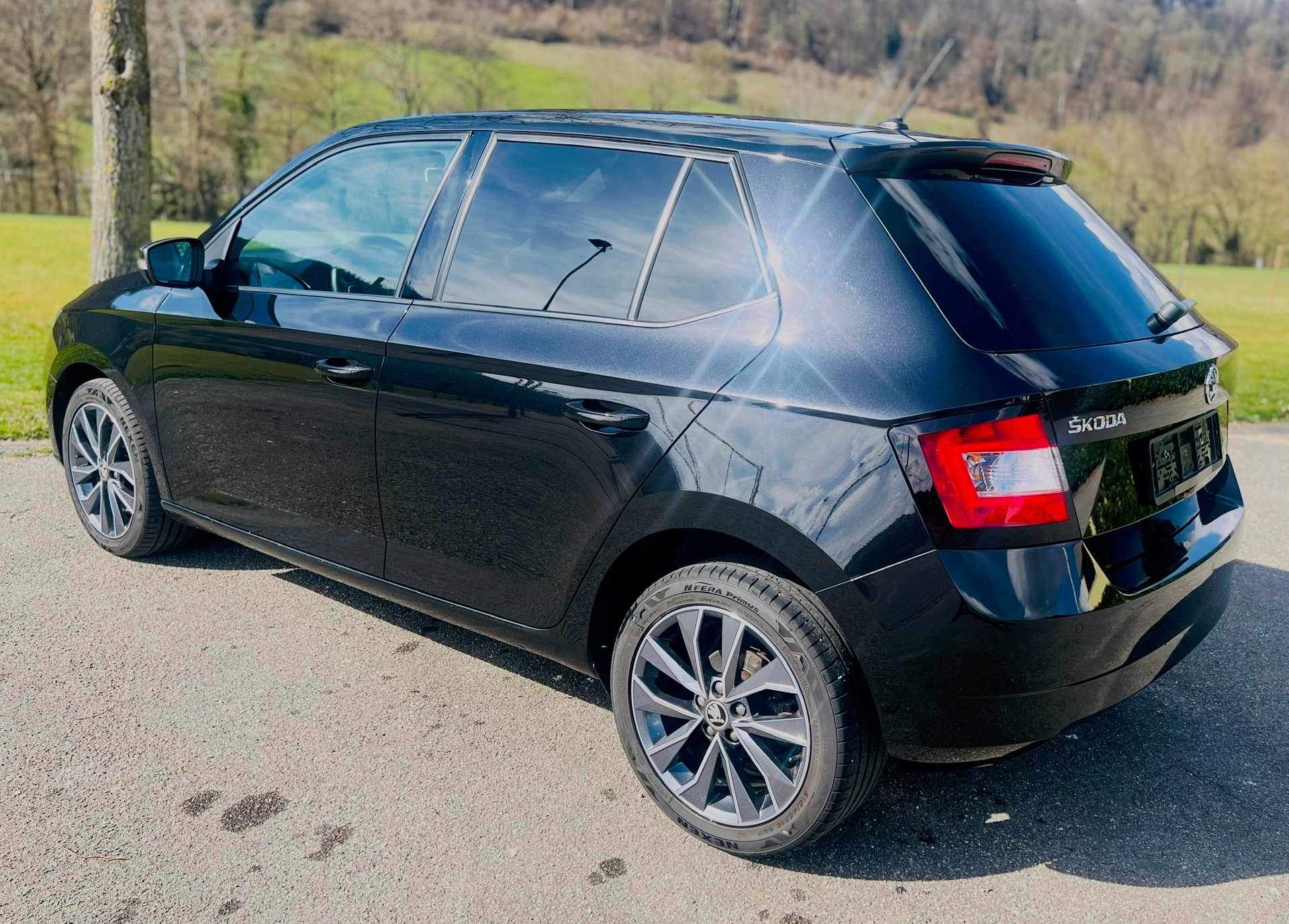 SKODA Fabia 1.2 TSI Swiss Edition DSG-image-14
