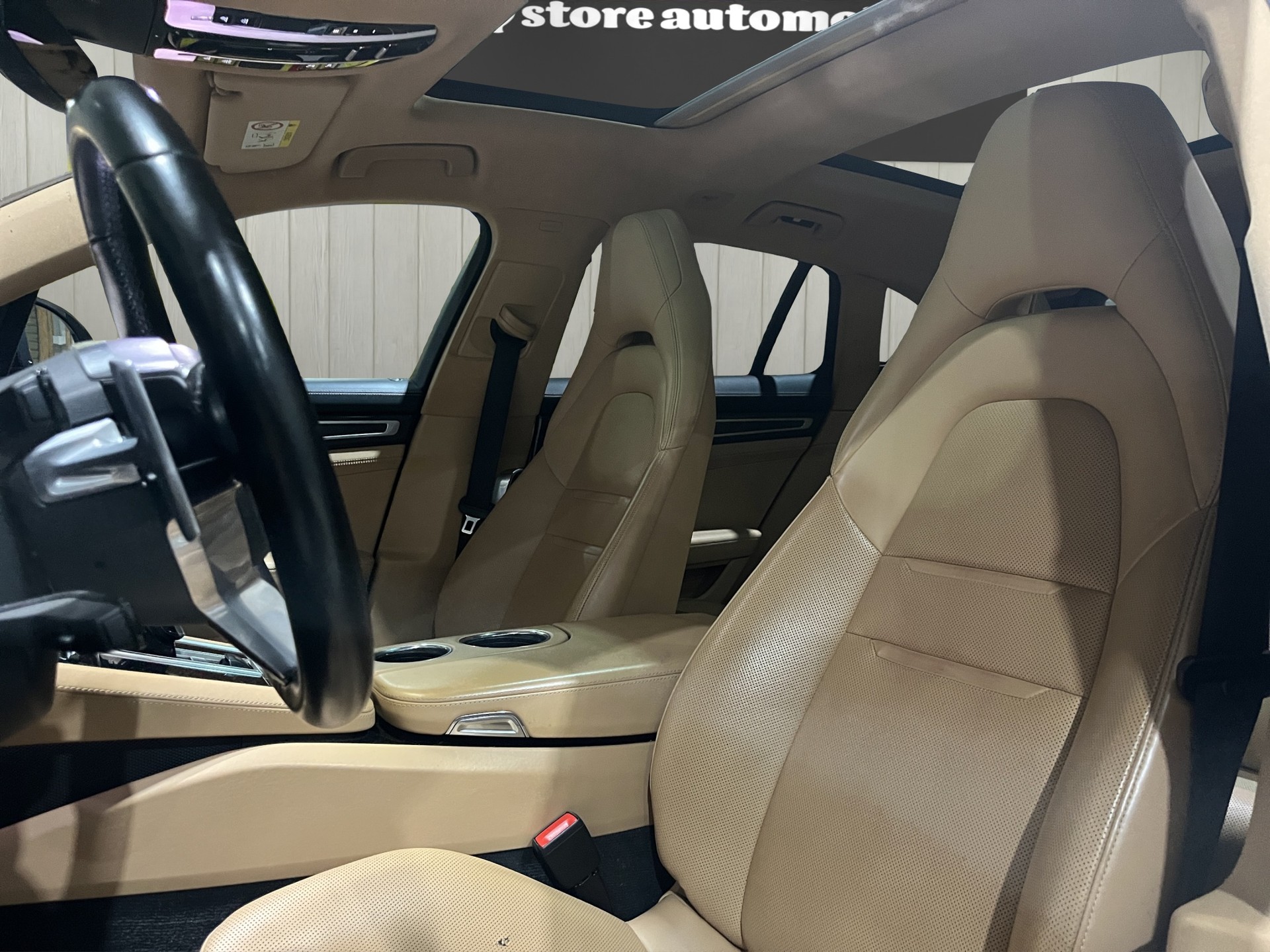PORSCHE Panamera 4 E-Hybrid Sport Turismo PDK-image-11