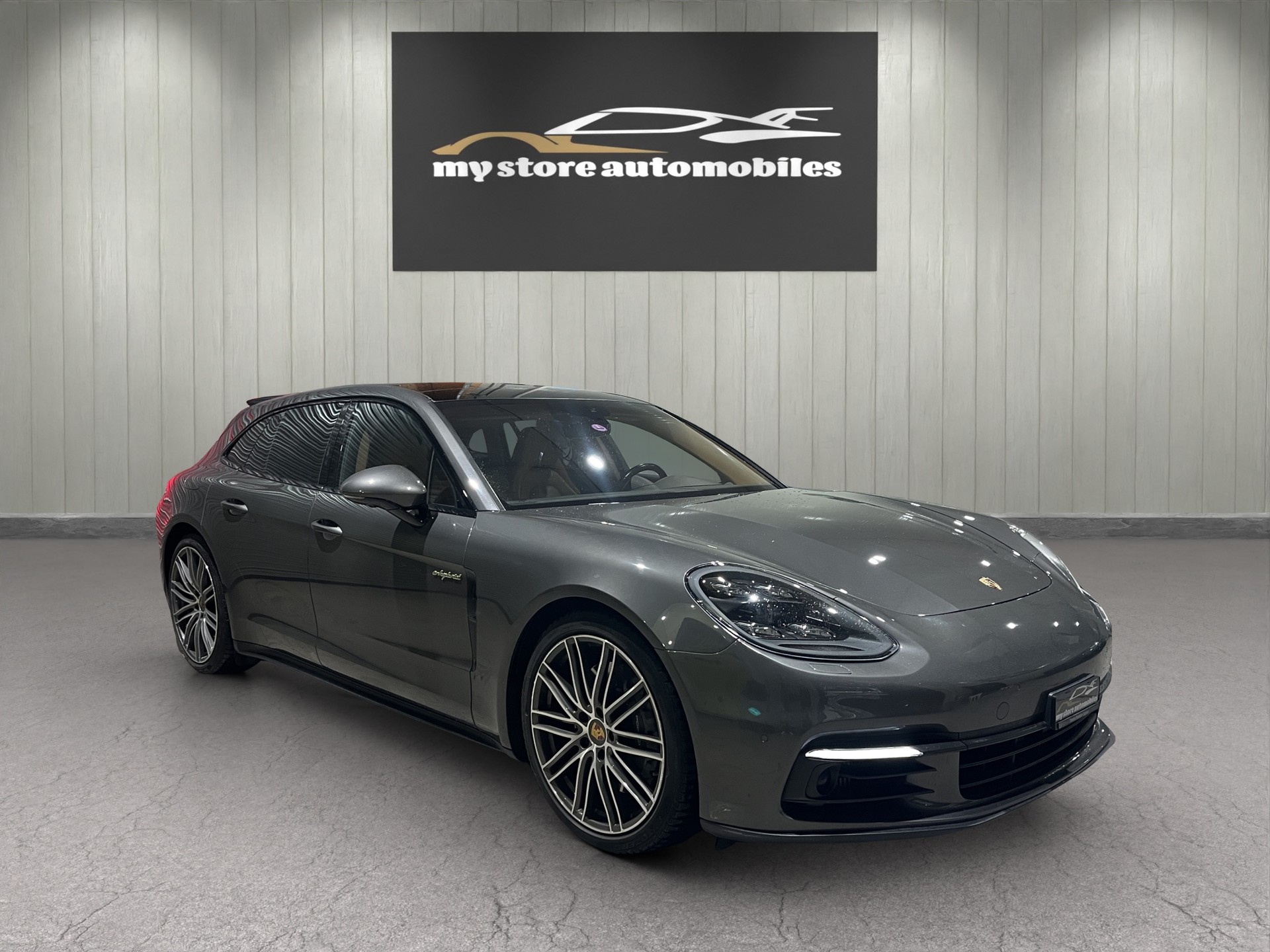 PORSCHE Panamera 4 E-Hybrid Sport Turismo PDK-showroom-element-2