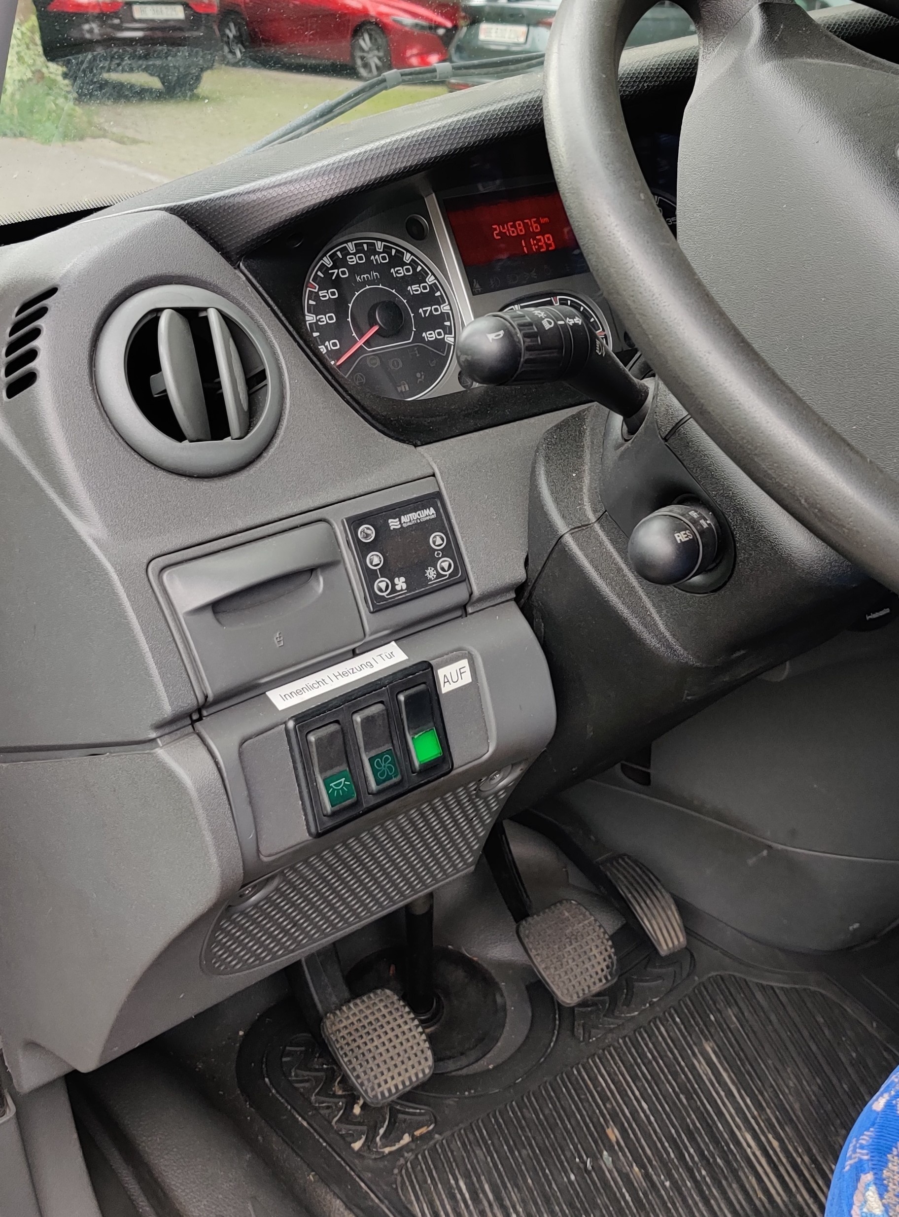 IVECO 35 S 14 V-image-6