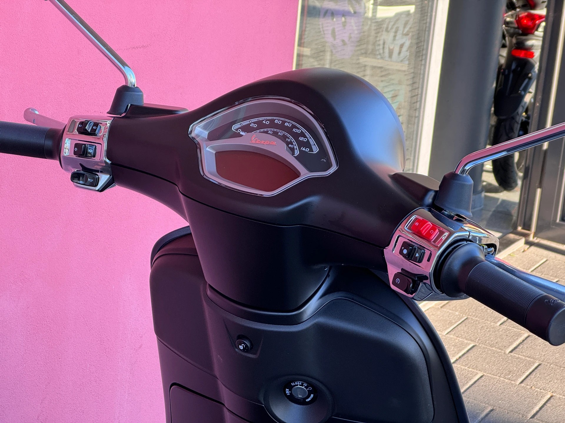PIAGGIO Vespa 125 Primavera S ABS-image-9