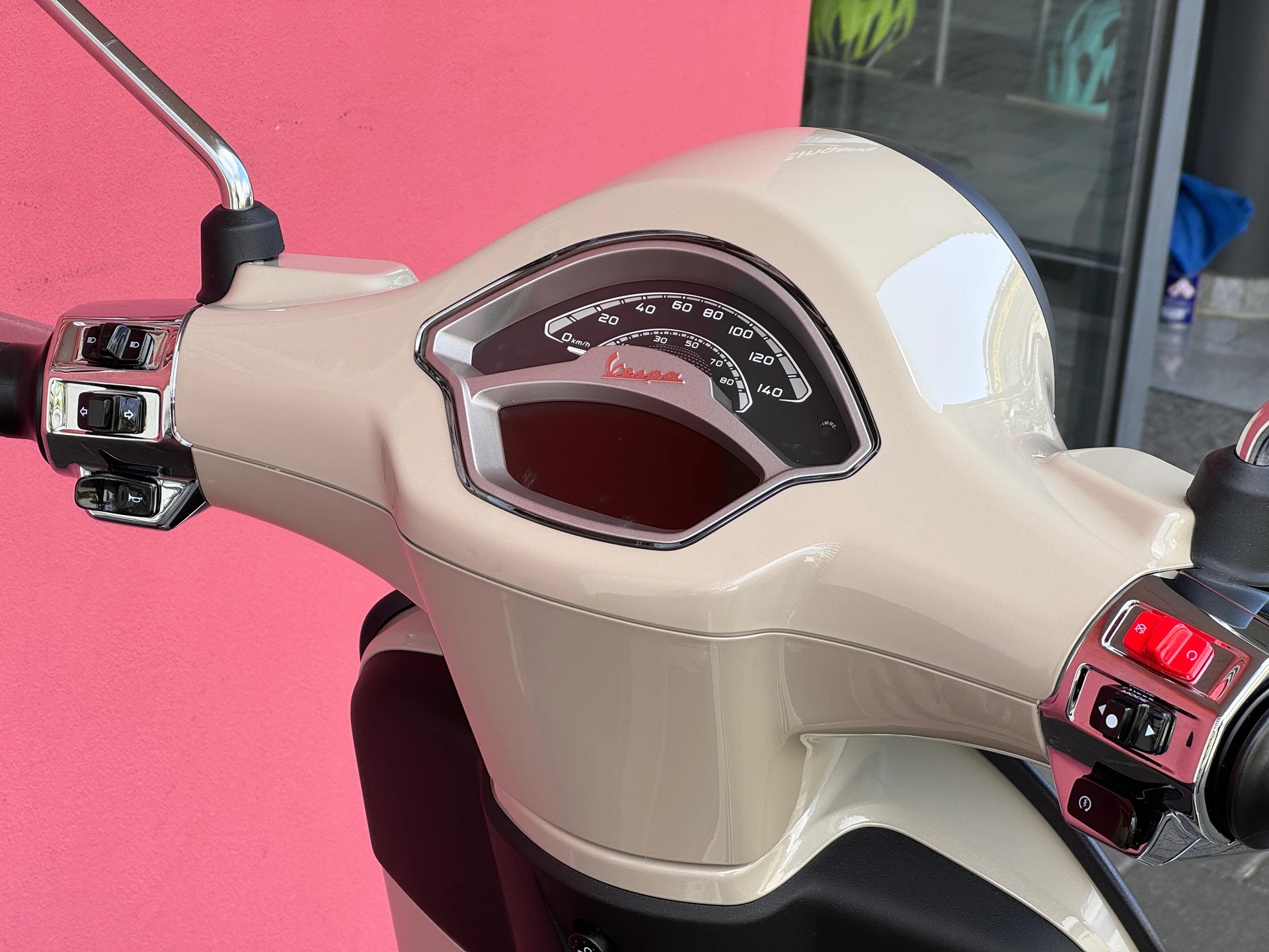 PIAGGIO Vespa 125 Primavera Sport ABS-image-9
